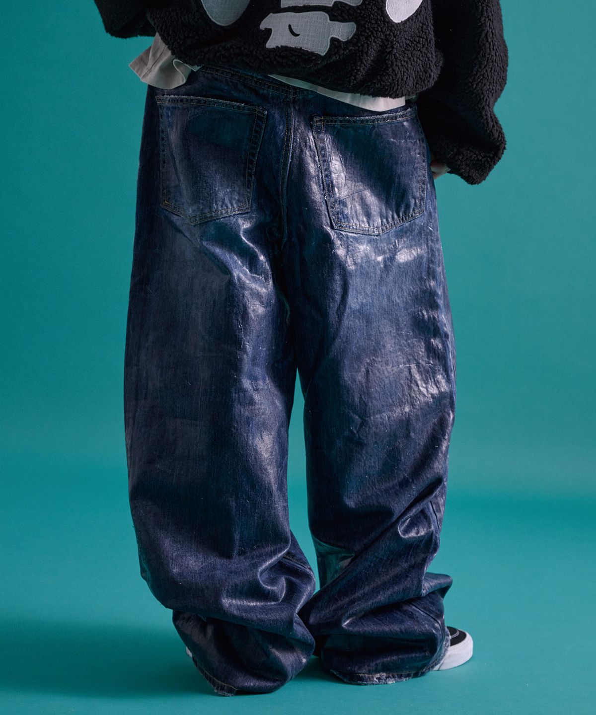 카이소(KYSO) [Trend Space x KYSO] Loose Fit Coated Denim Blue