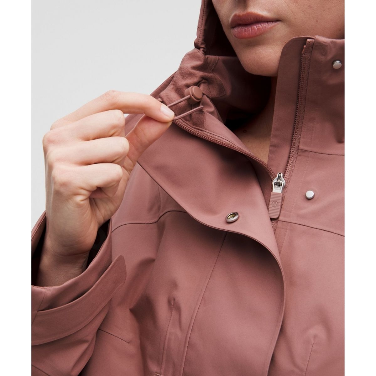 룰루레몬(LULULEMON) 레인 체이서 재킷  TOPK