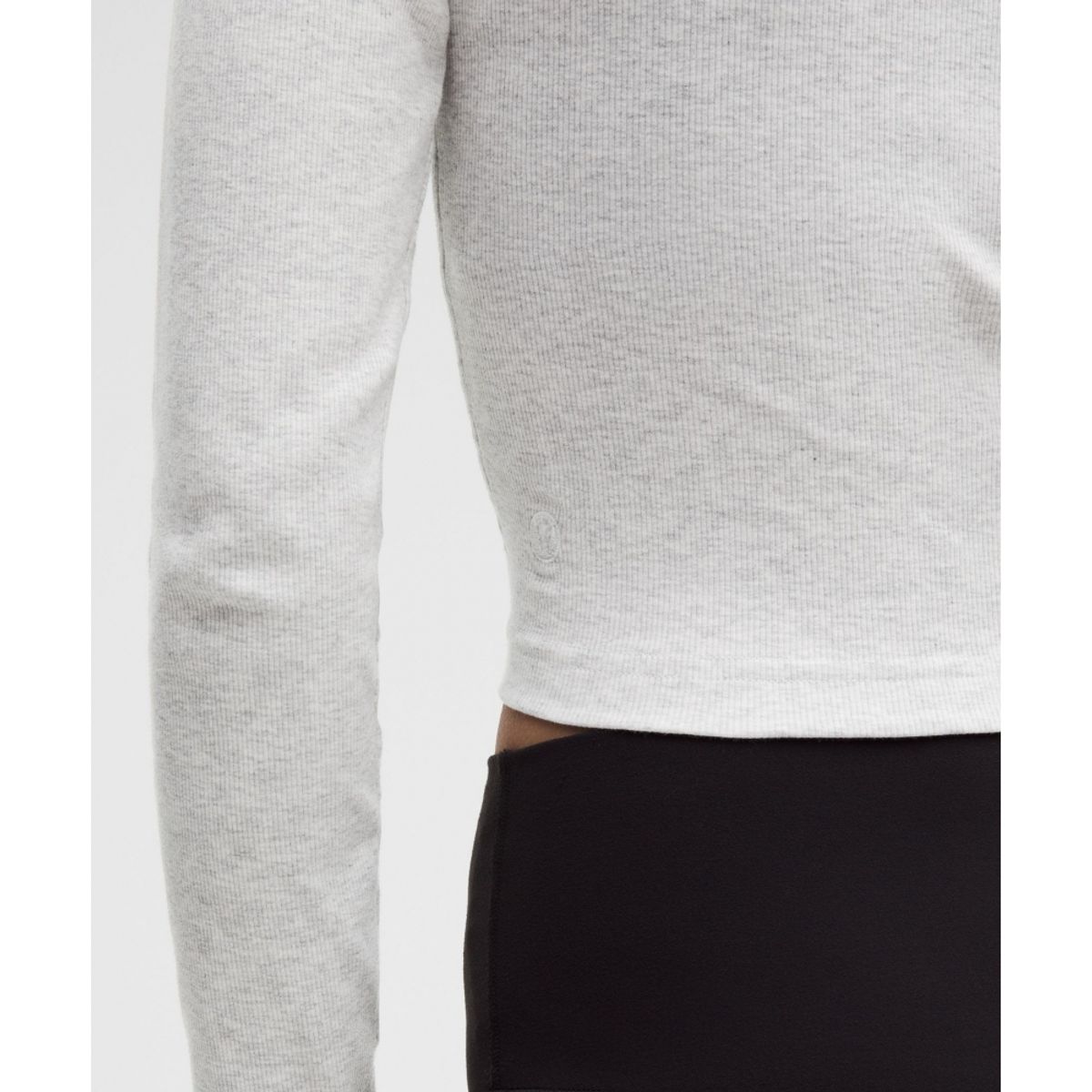 룰루레몬(LULULEMON) 리틀 리브드 롱슬리브 티  HCUG