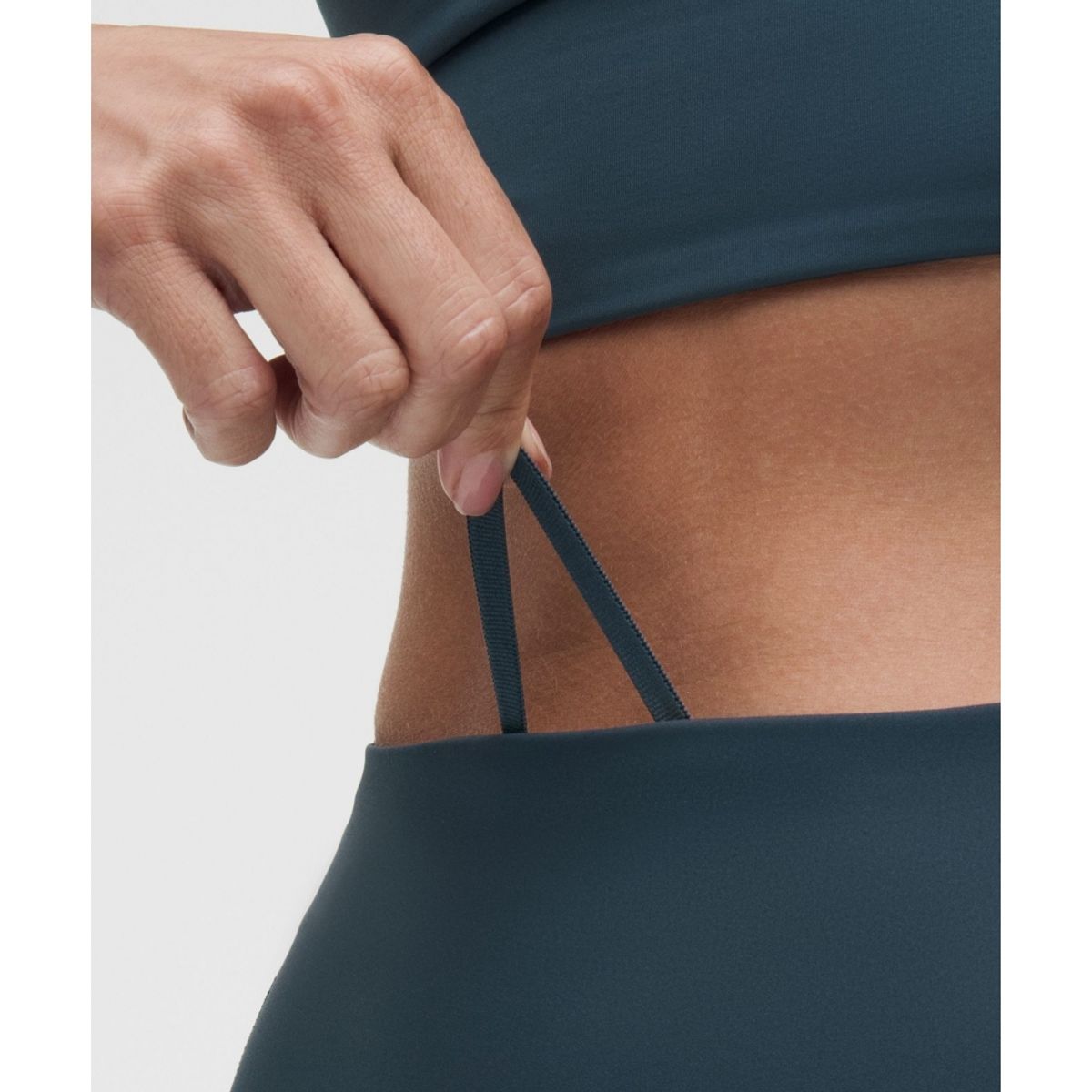 룰루레몬(LULULEMON) 패스트 앤 프리 포 포켓 하이라이즈 타이츠 24inch 업데이트 디자인 *아시아 핏