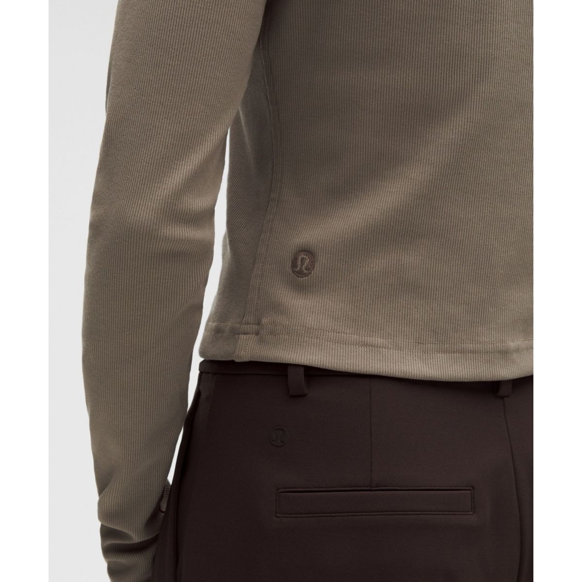 룰루레몬(LULULEMON) 리틀 리브드 롱슬리브 티  CYFR