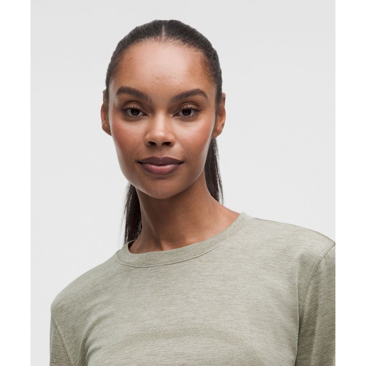 룰루레몬(LULULEMON) 스위프틀리 릴랙스드 롱슬리브 셔츠 *업데이트 핏  CYFR RVSN