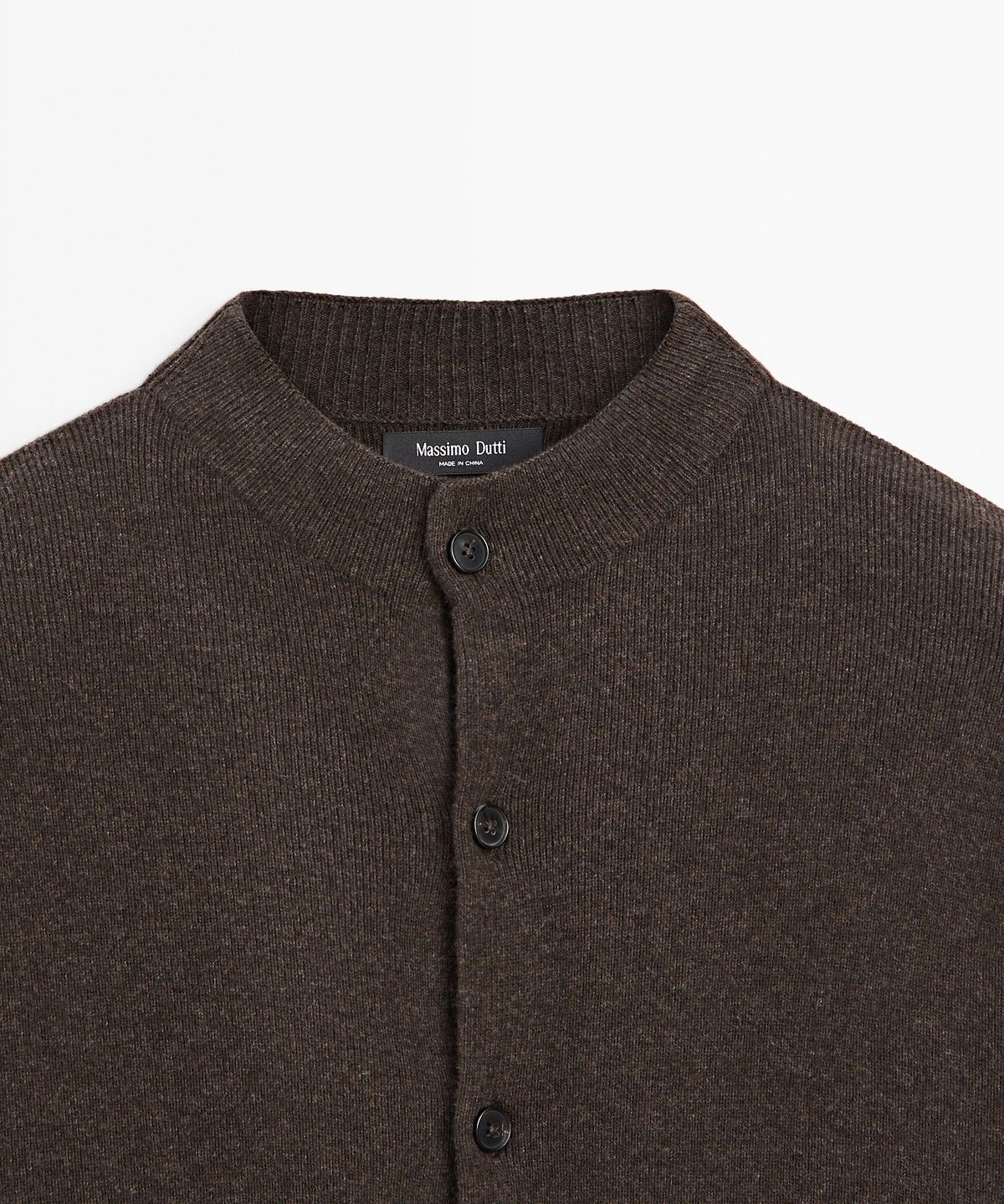 마시모두띠(MASSIMO DUTTI) 버튼 디테일 퍼킨스 칼라 가디건