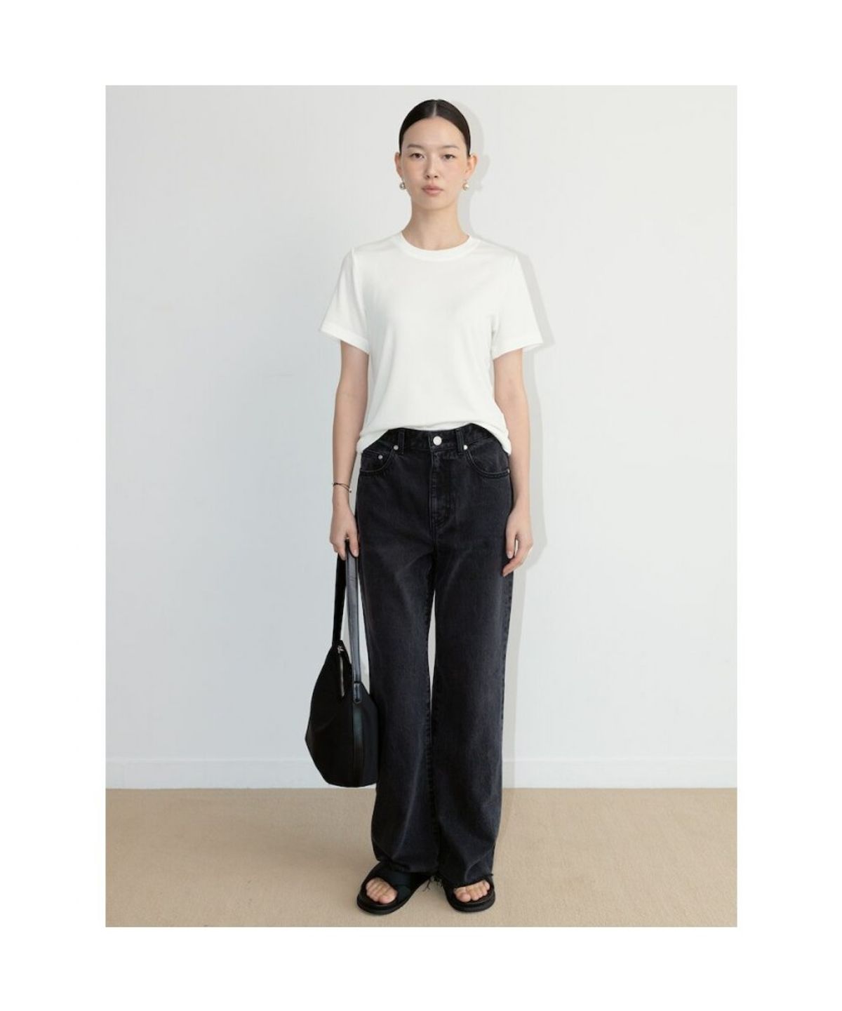디애퍼처(THE APERTURE) 90s HighWaist Pants  Black (TA6421A085)