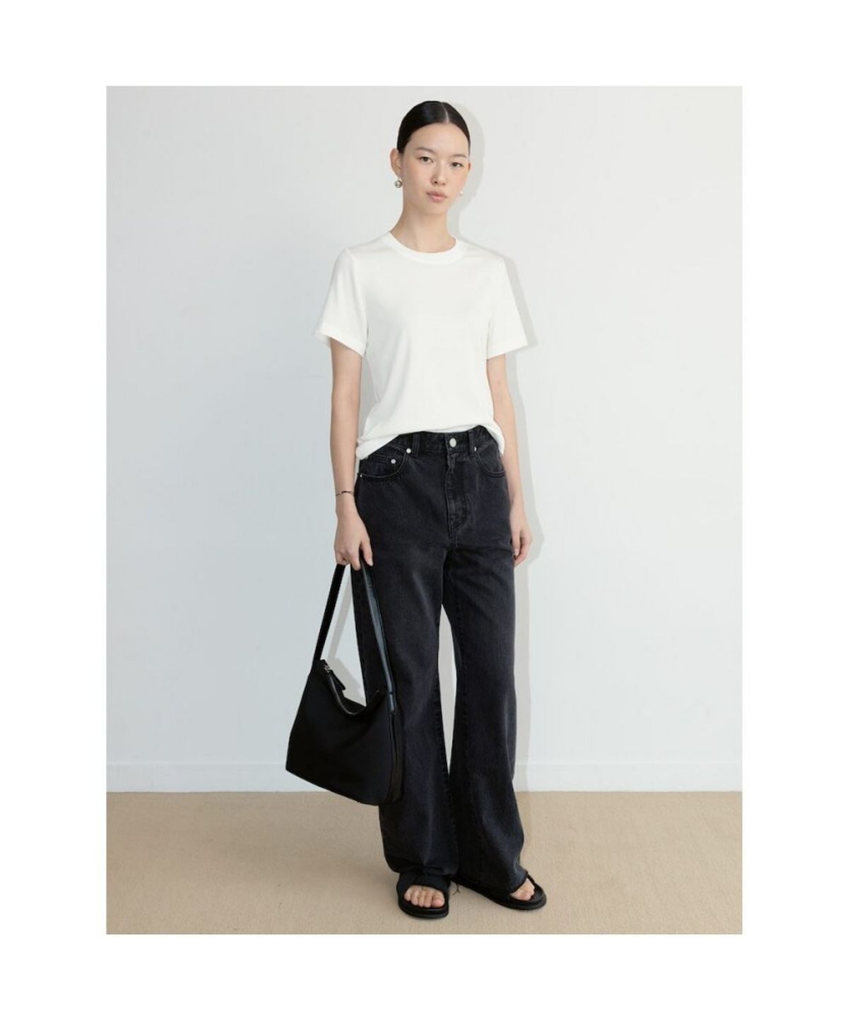디애퍼처(THE APERTURE) 90s HighWaist Pants  Black (TA6421A085)