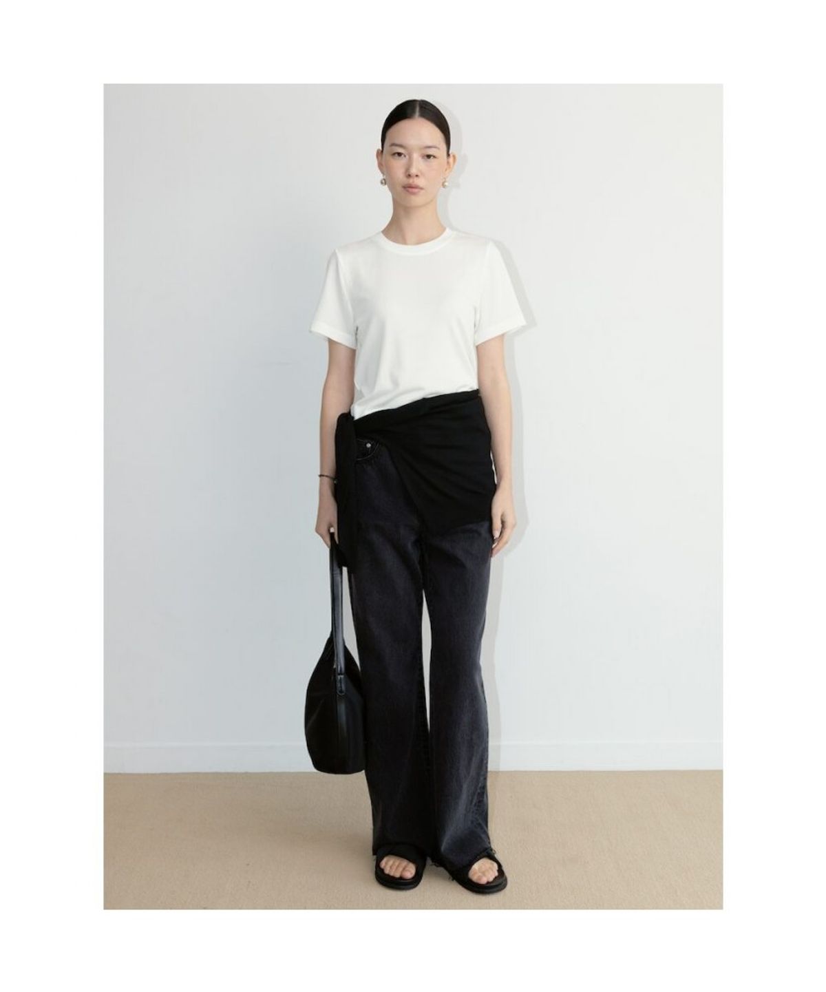 디애퍼처(THE APERTURE) 90s HighWaist Pants  Black (TA6421A085)