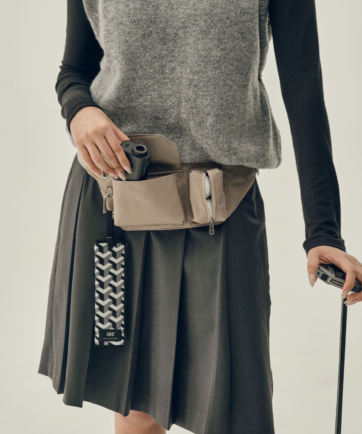 앤드 골프(AND GOLF) Prep. Belt Bag Beige