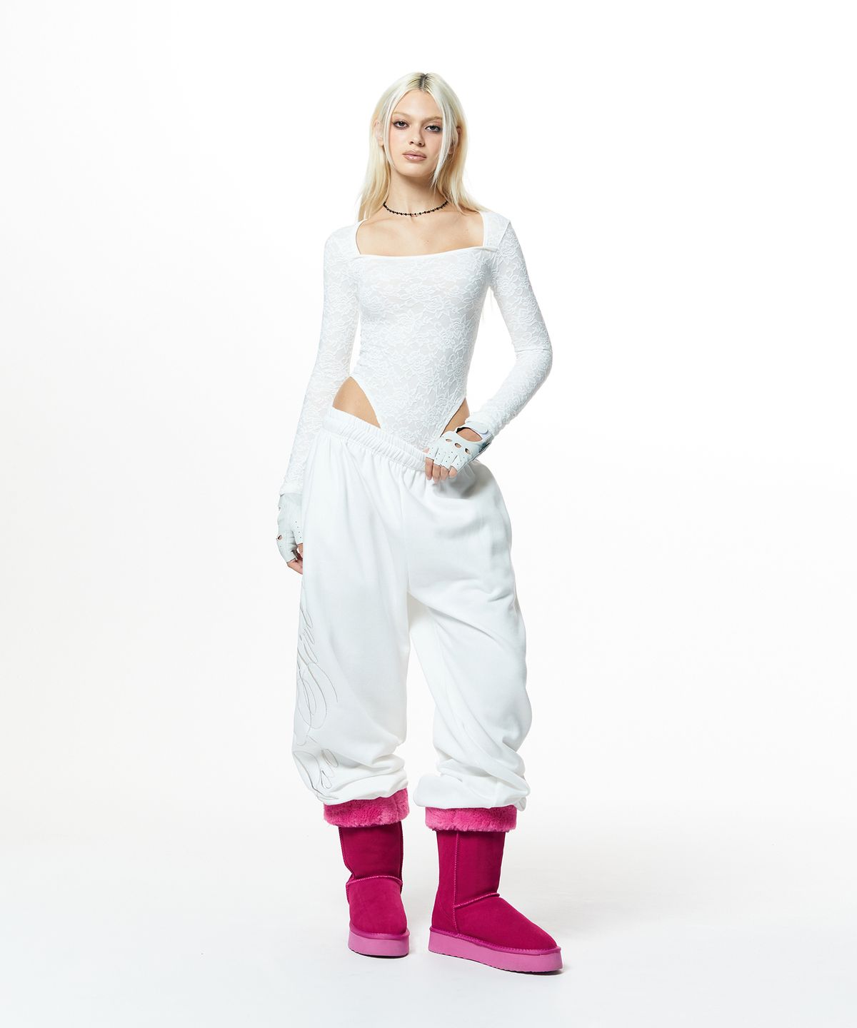 웨이브걸(WAVEGIRL) Lace Long Sleeve Jumpsuit (2color)