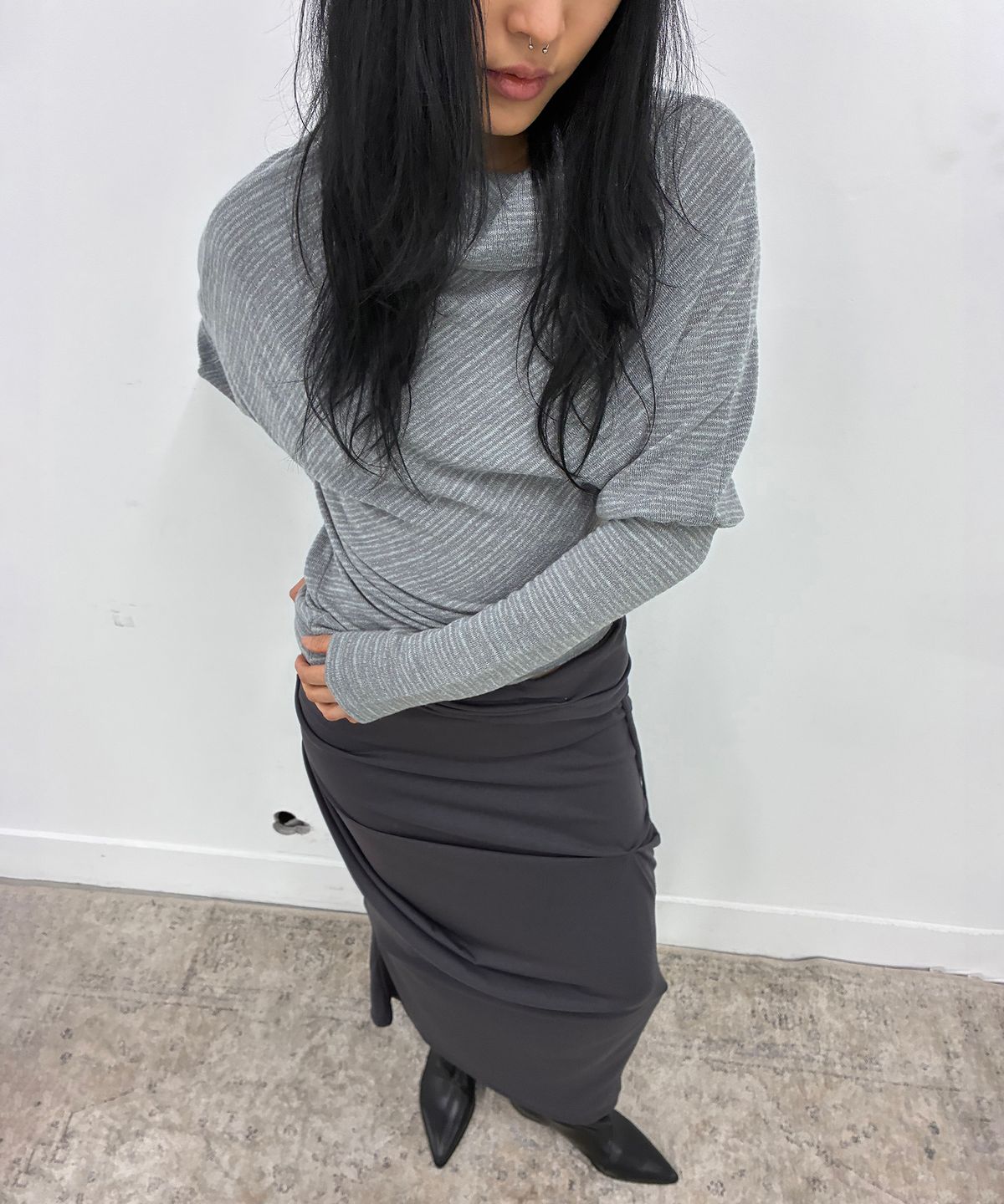 플레어업(FLAREUP) Knit Asymmetrical Long Sleeve (FL-193_Stripe Gray)