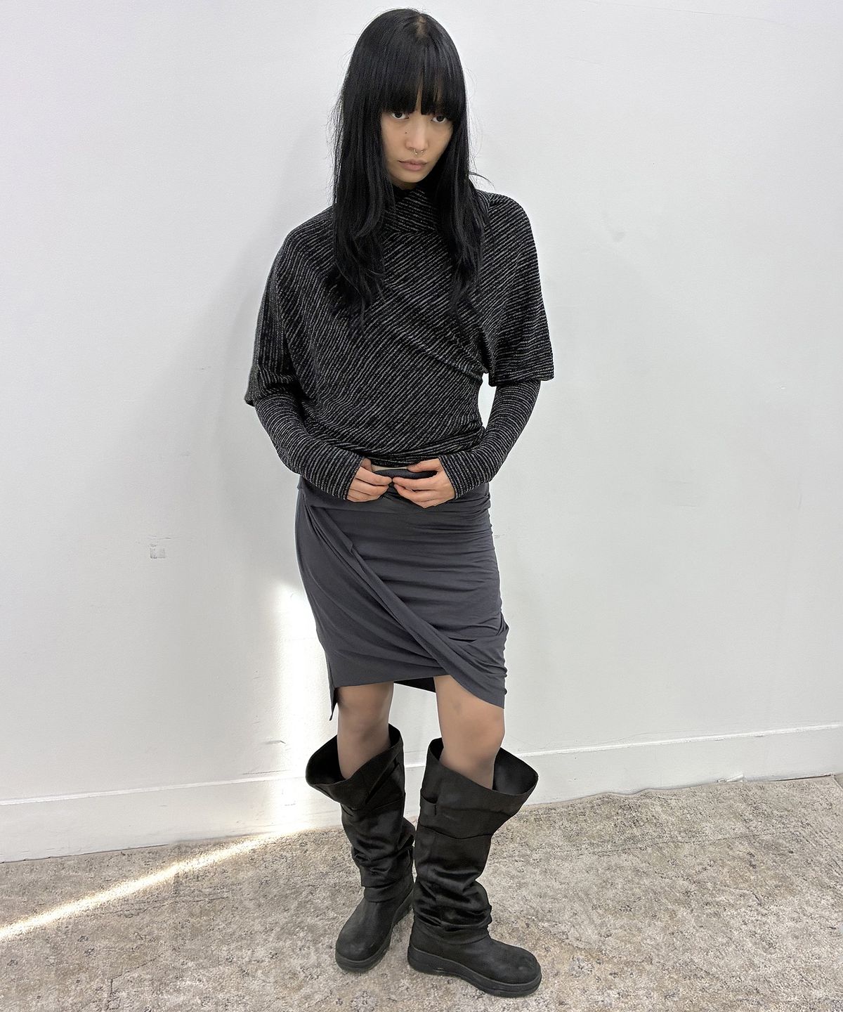 플레어업(FLAREUP) Knit Asymmetrical Long Sleeve (FL-193_Stripe Black)