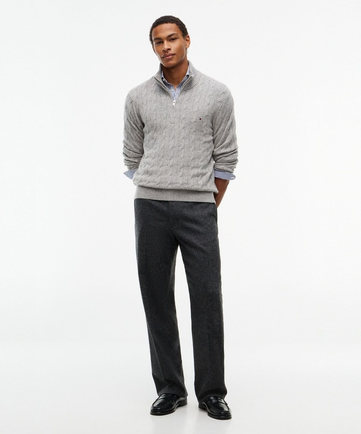 타미힐피거(TOMMY HILFIGER) 램스울 케이블 집업 모크넥 스웨터 (T12G7KPO230MT1P01)