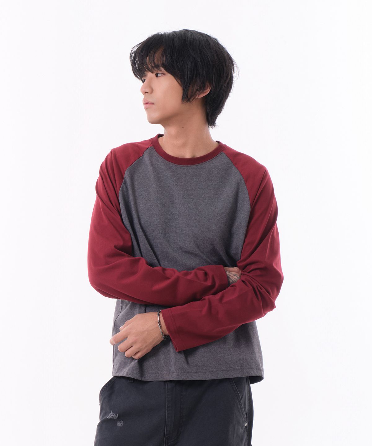 다이브인(DIVEIN) RAGLAN LONG SLEEVE (BURGUNDY)