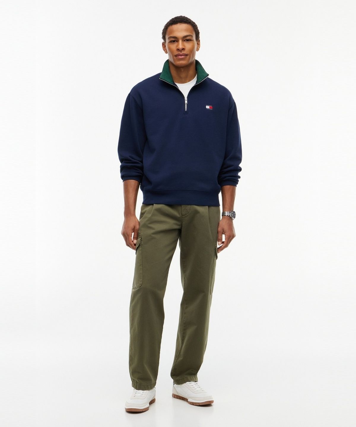 타미진스(TOMMY JEANS) 릴렉스 핏 브랜디드 카라 집업 스웨트셔츠 (T32G7TTO46TMT1C1G)