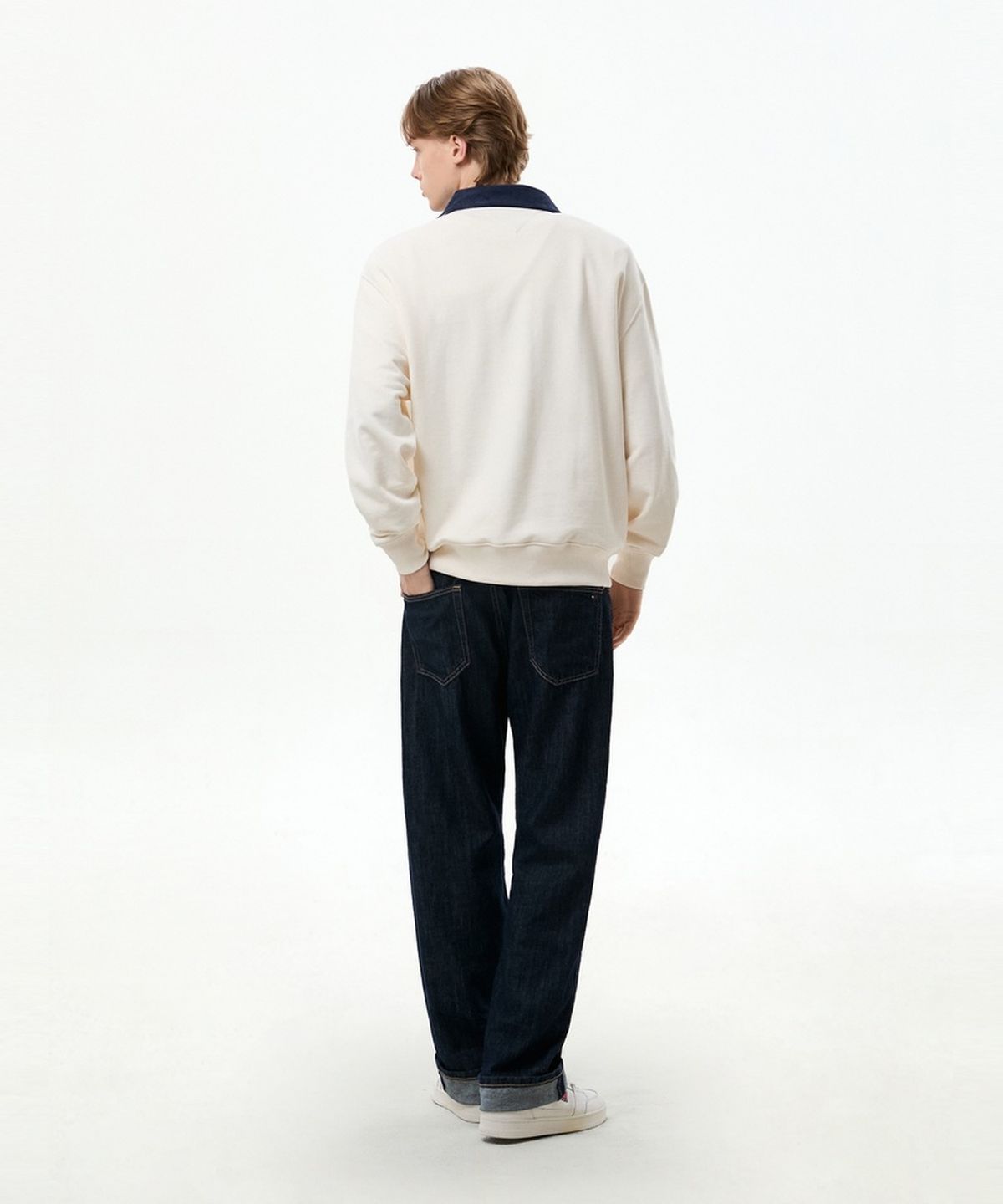 타미진스(TOMMY JEANS) 릴렉스 핏 타미 럭비 티셔츠 (T32G7TKT60TMT1YBH)