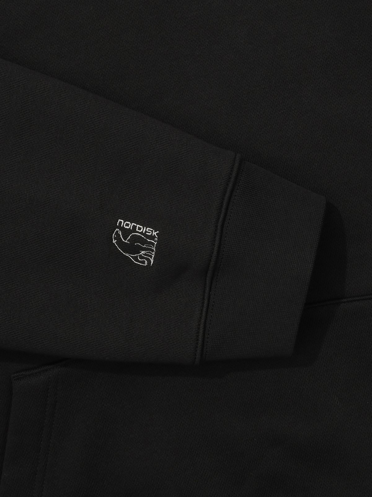 노르디스크(NORDISK) 아이스스케이팅 그래픽 기모 후디 티셔츠 - U_Black
