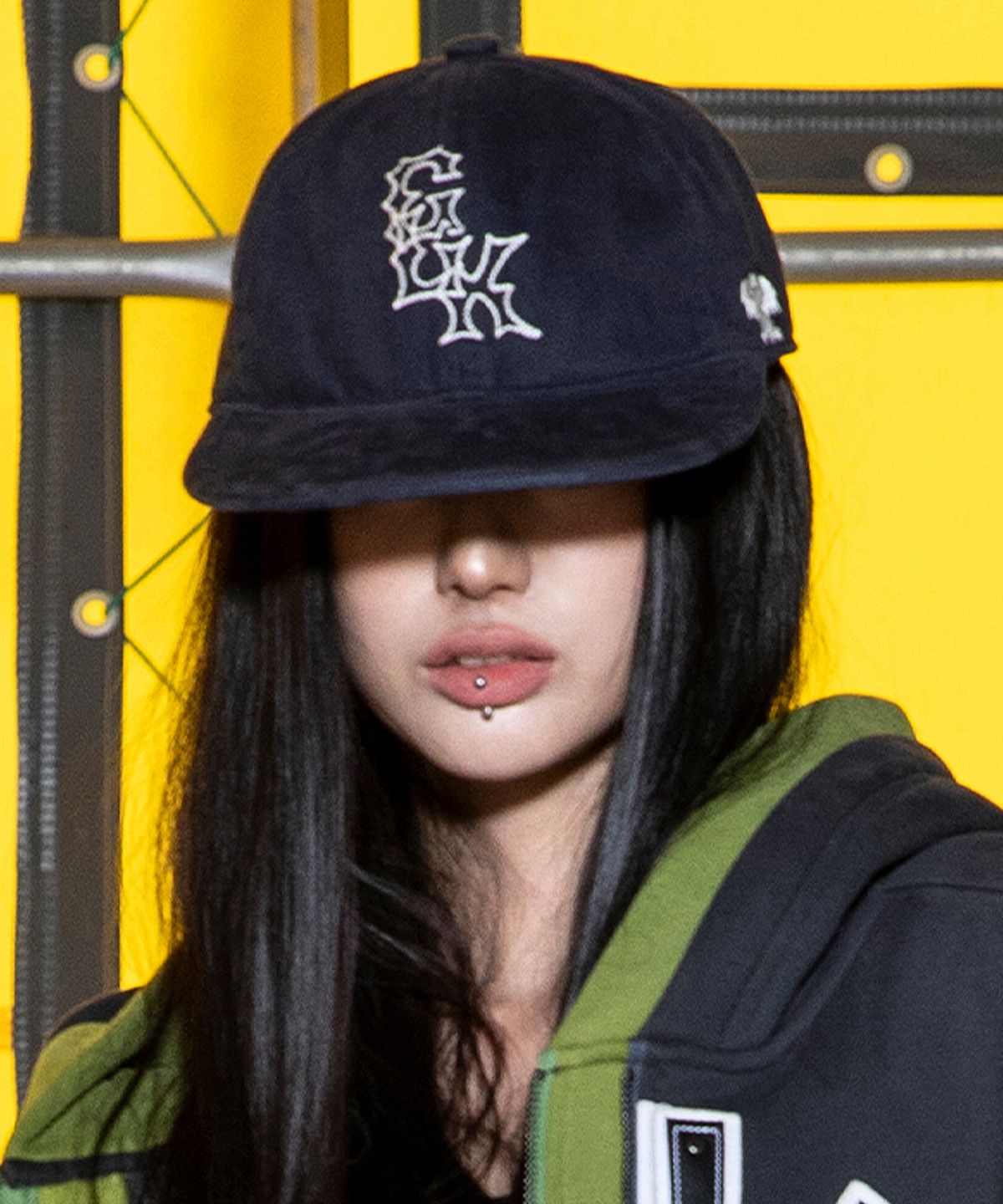 글랙(GLACK) GC089 키마이라 스터디드 워시드 코튼 볼캡 (NAVY)