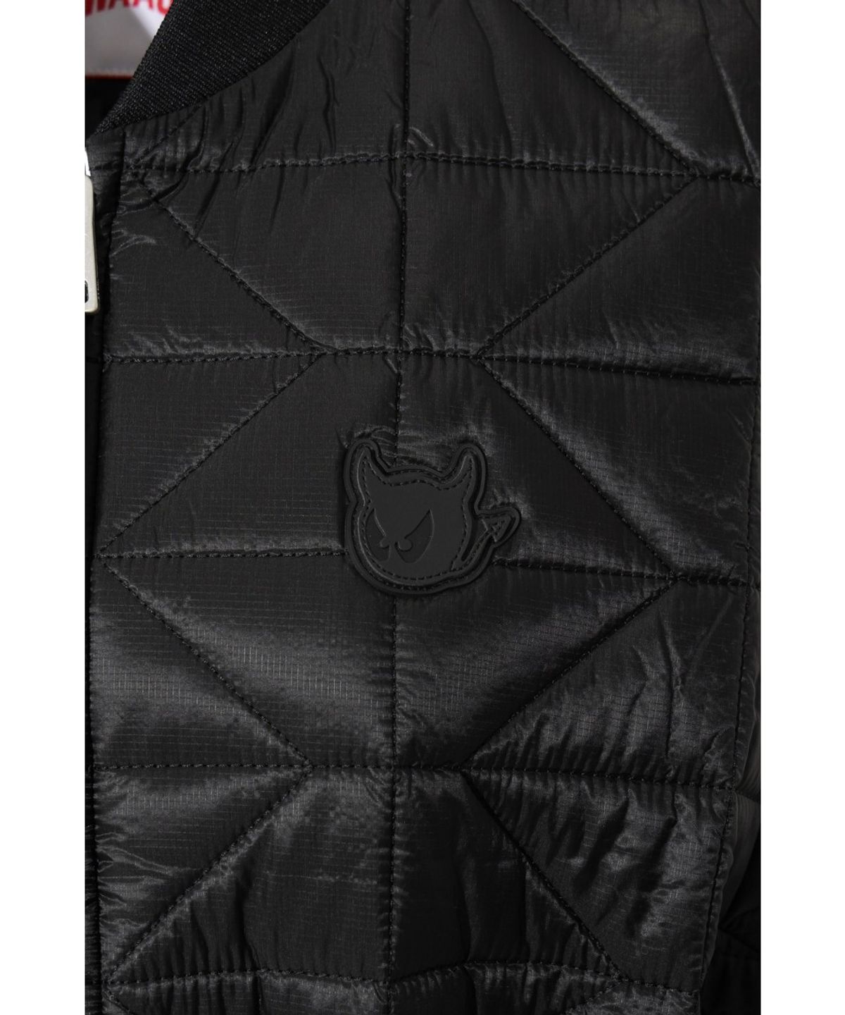 왁(WAAC) Women Wedge essential vest WWVAW26700BKX