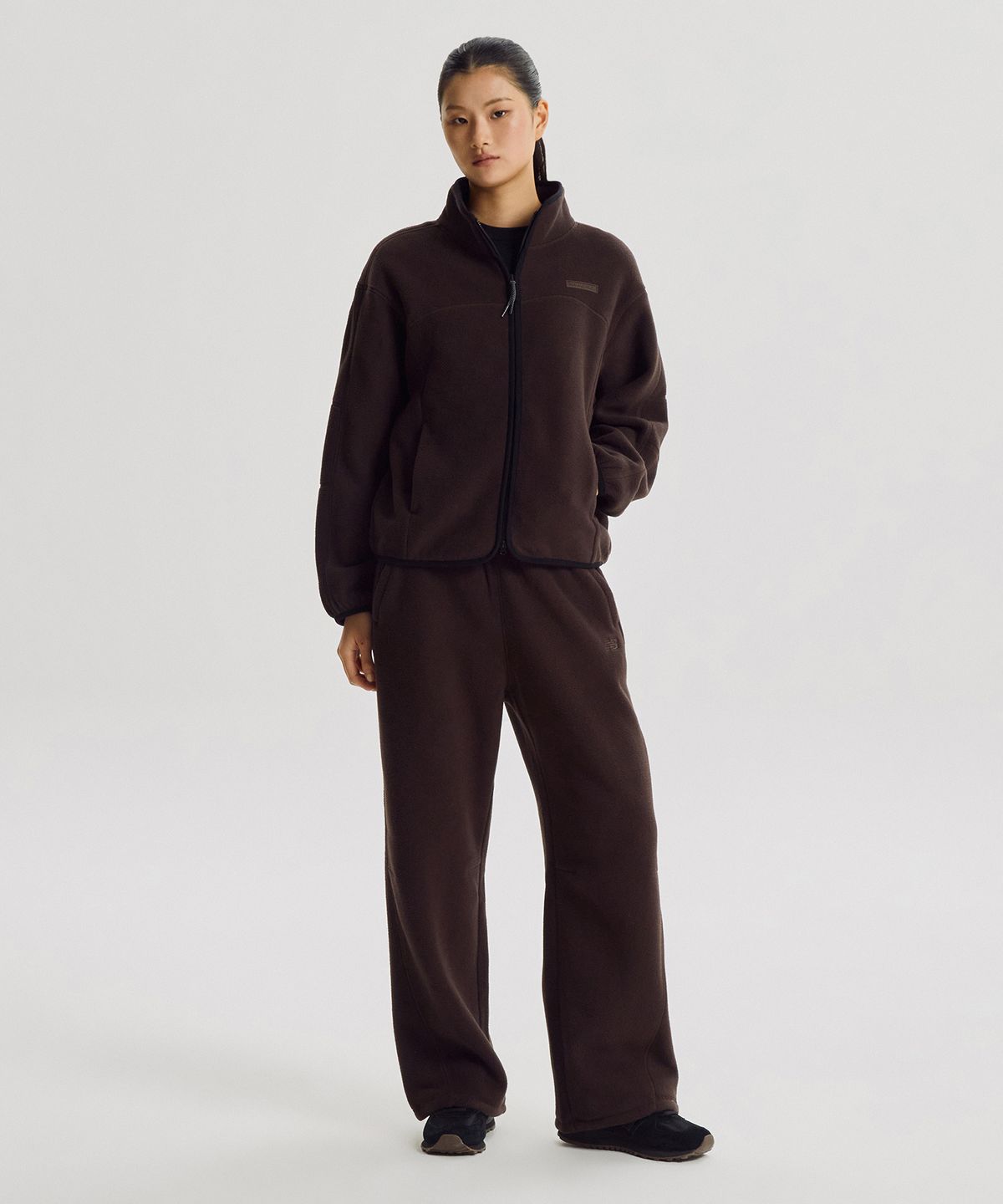 뉴발란스(NEW BALANCE) NBMLG4W952 / WOMEN 코지 플리스 와이드팬츠 (BROWN)