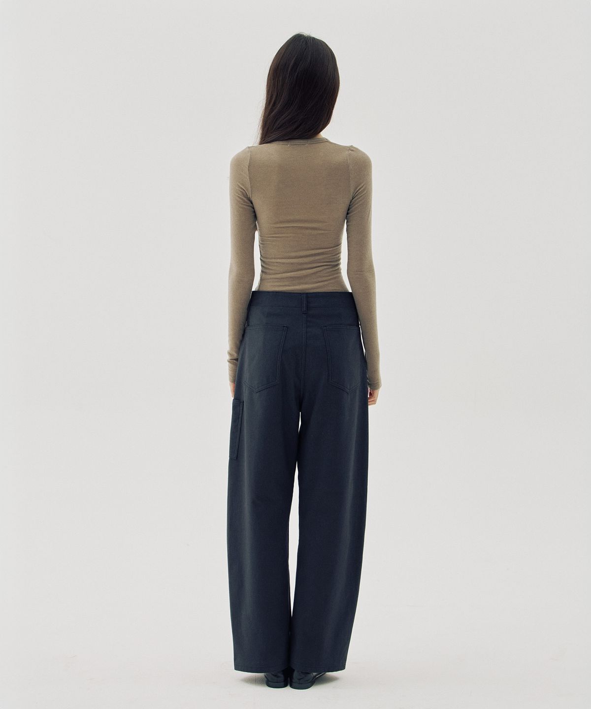해브 앤 해브(HAVE8HAVE) Lyon Curved Pants_2 Color