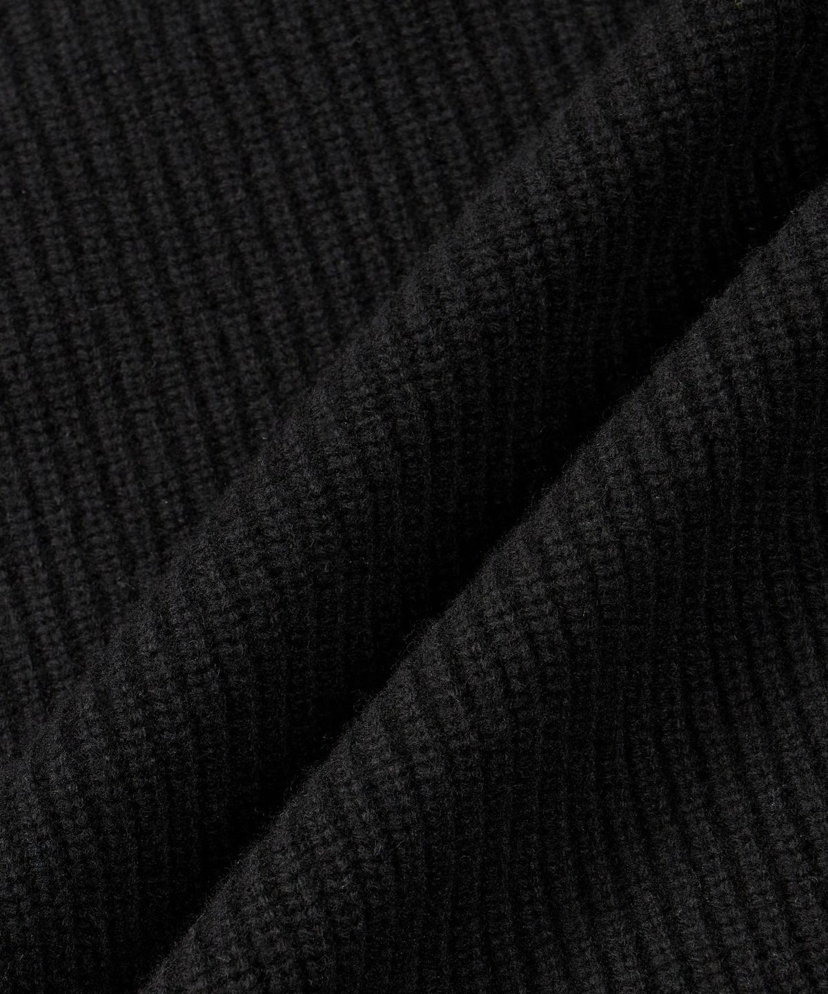 티엔지티(TNGT) Cashmere Blended Half-Zip Knit Top (Black) TNSW6F109BK