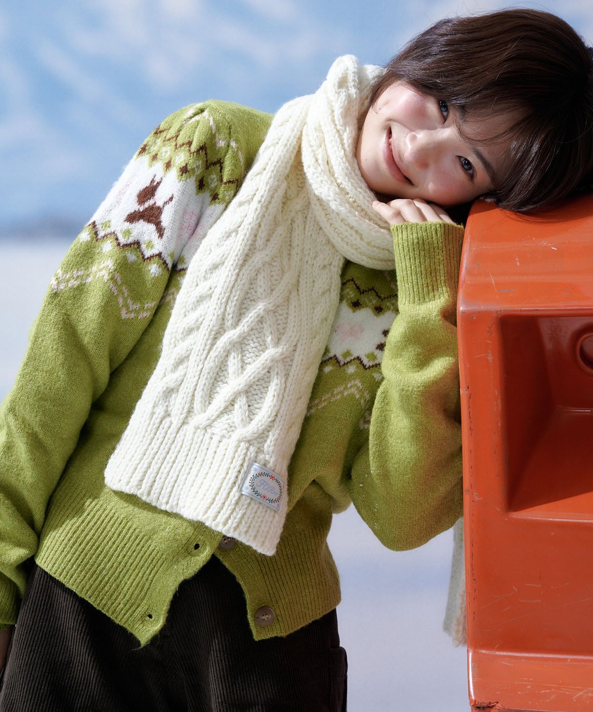 포른른(FORRR) Cable Knit Wool Muffler - 2Color