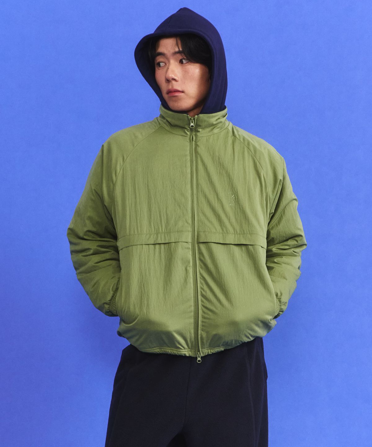 유니버스 가먼트(UNIVERSE GARMENT) 투웨이 스탠드넥 자켓_GREEN