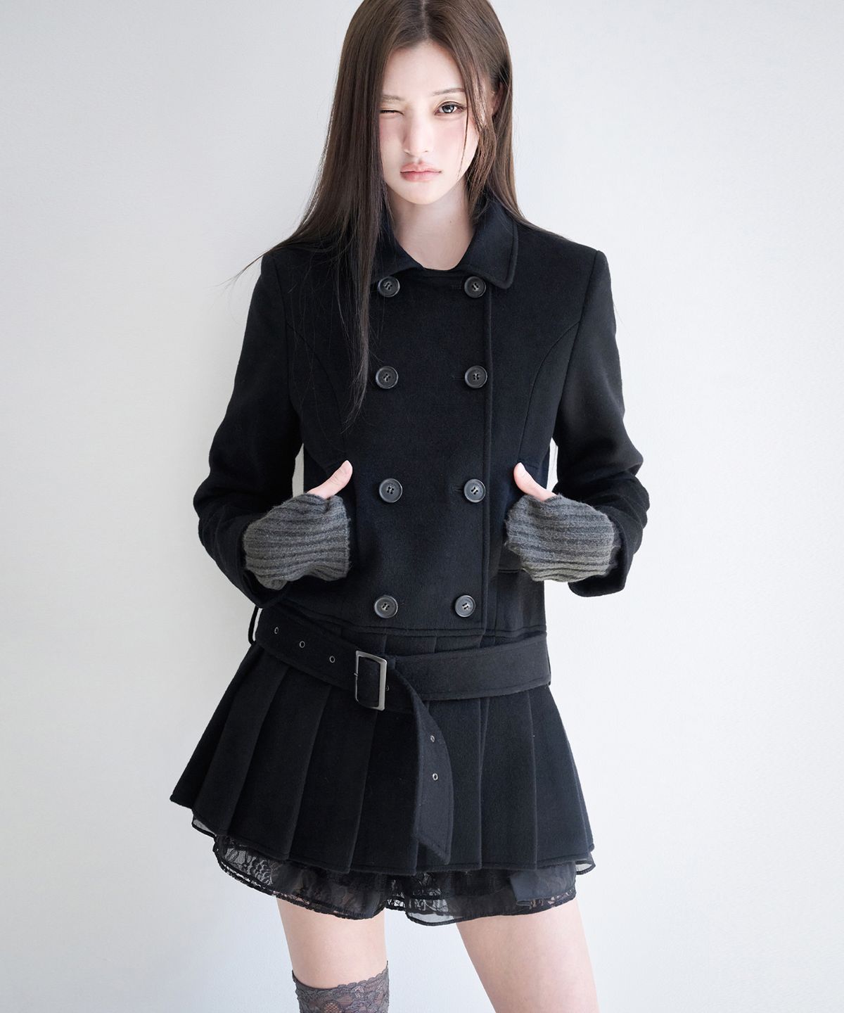 레이즈미야(REISE MIYA) 세라 플리츠 하프코트 [BLACK]