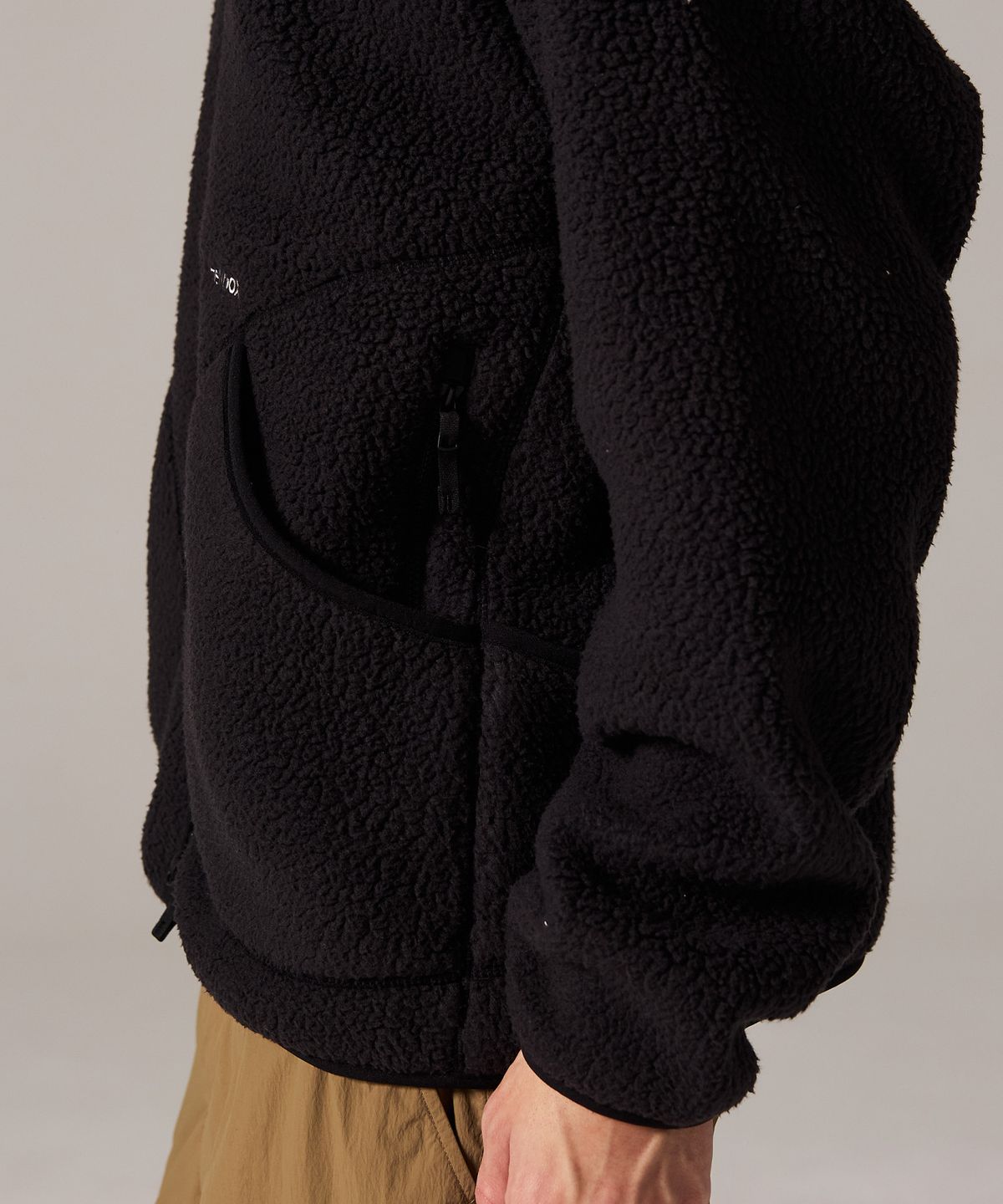 헬리녹스 웨어(HELINOX WEAR) 폴라텍 써멀프로 가디건_Black