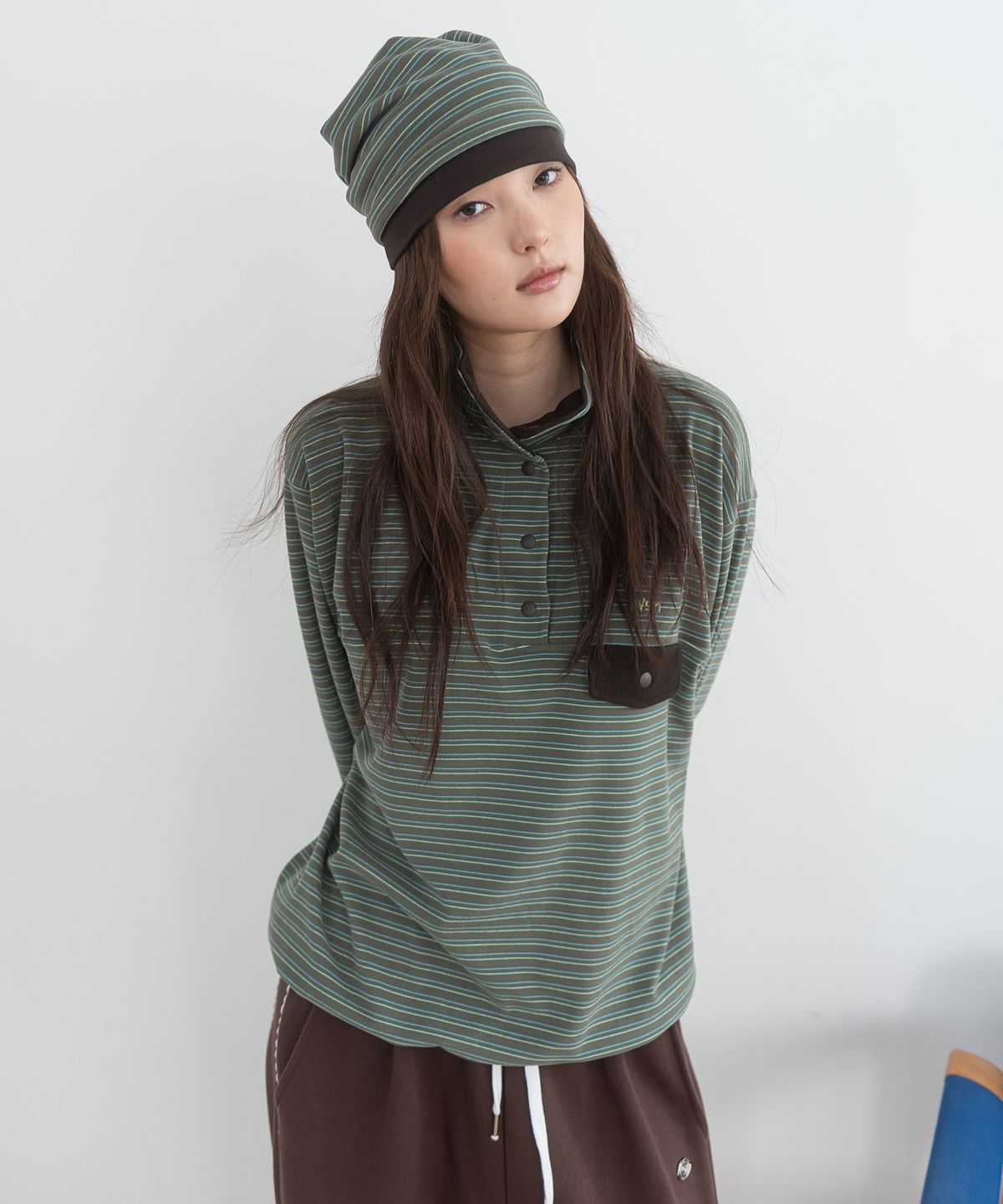 해비즘(HAVISM) STRIPE FLEECE HALF NECK SWEATSHIRT(GREEN)