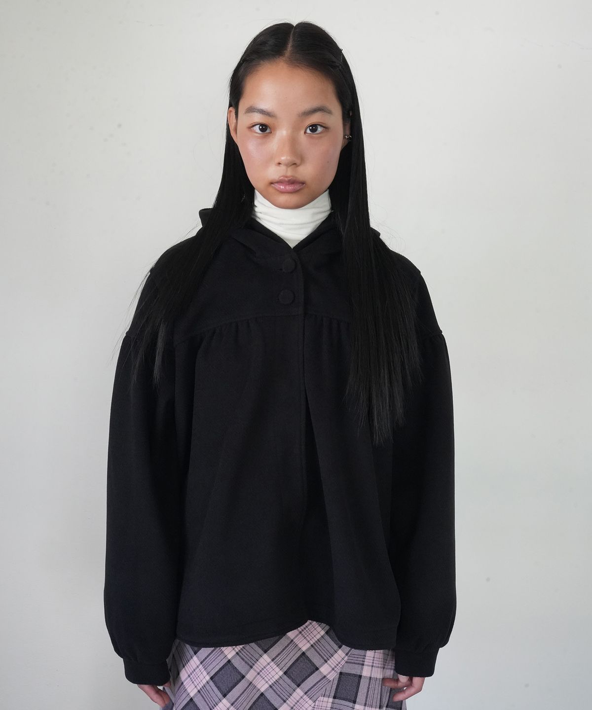 인오도르(INODORE) MAPLE SHIRRING HOODED JACKET _ BLACK