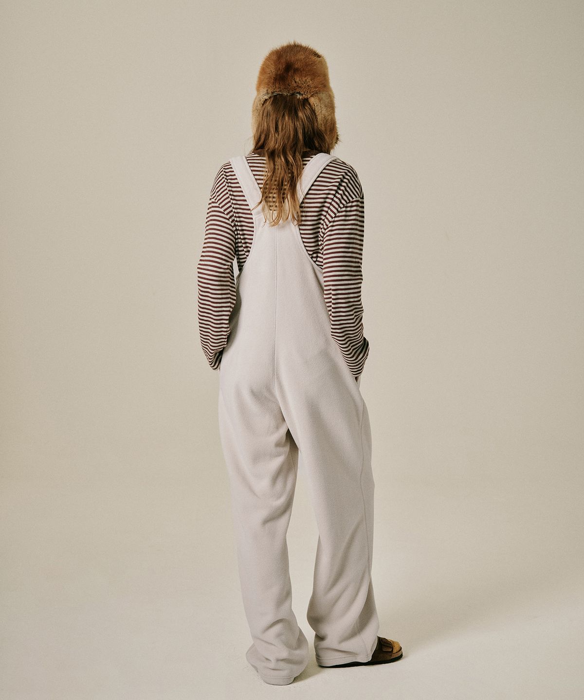 그린버터(GREENBUTTER) Fleece Zip Overall Pants (Stone Beige)