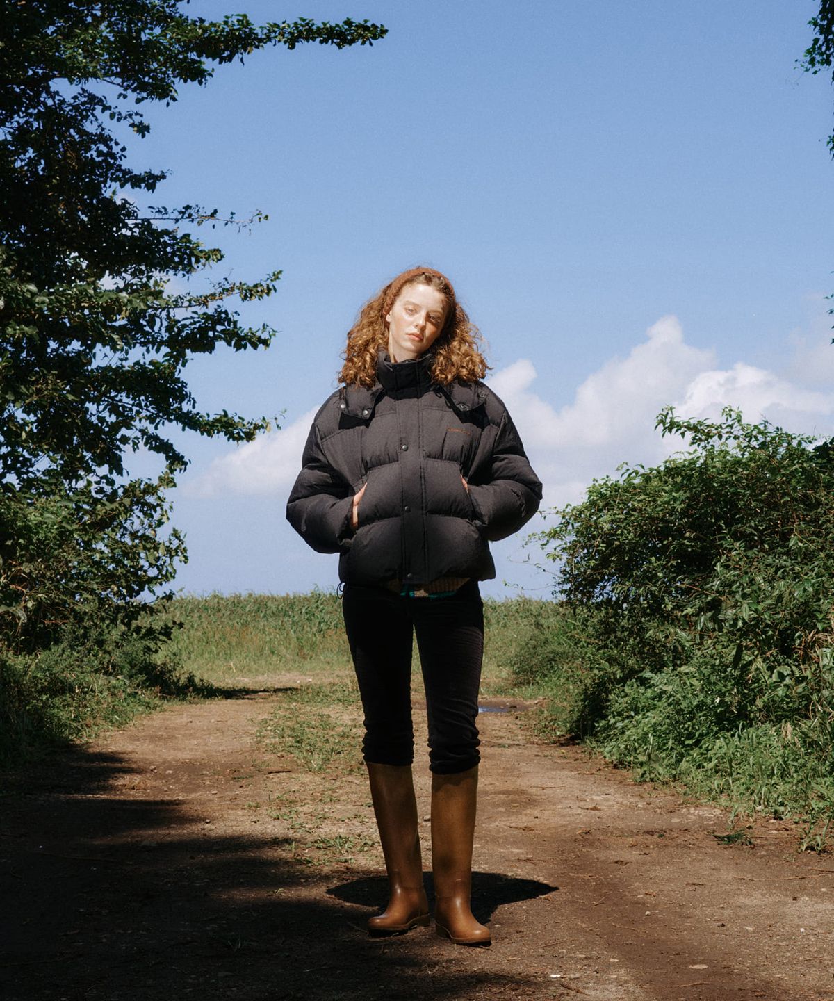 그린버터(GREENBUTTER) Hood Duck Down Jacket (Black)