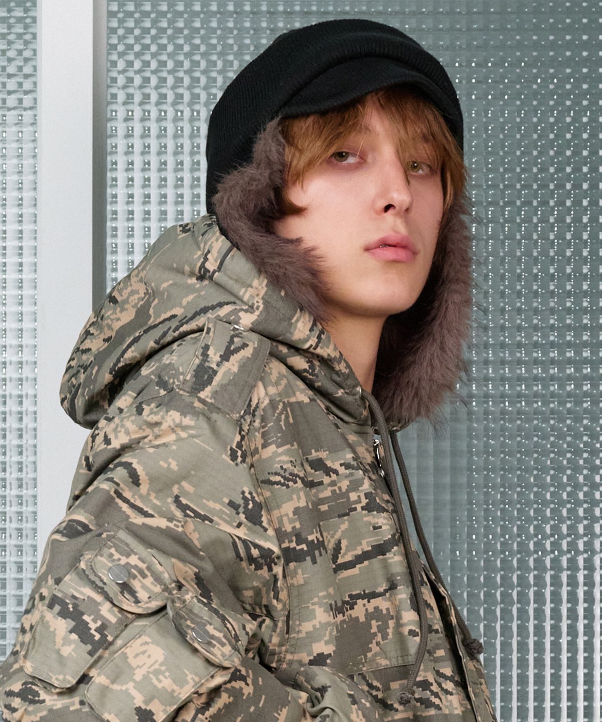 더바이닐하우스(THEVINYLHOUSE) FUR EARFLAP BEANIE BLACK