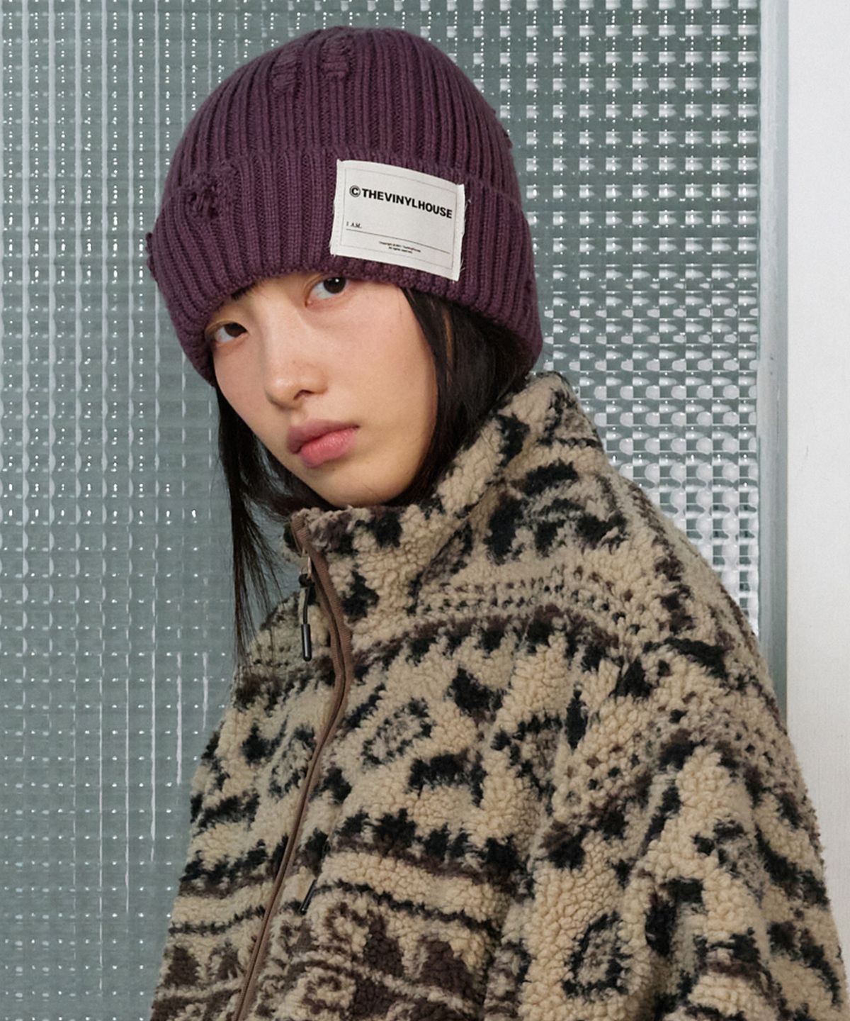 더바이닐하우스(THEVINYLHOUSE) DAMAGE KNIT BEANIE PURPLE