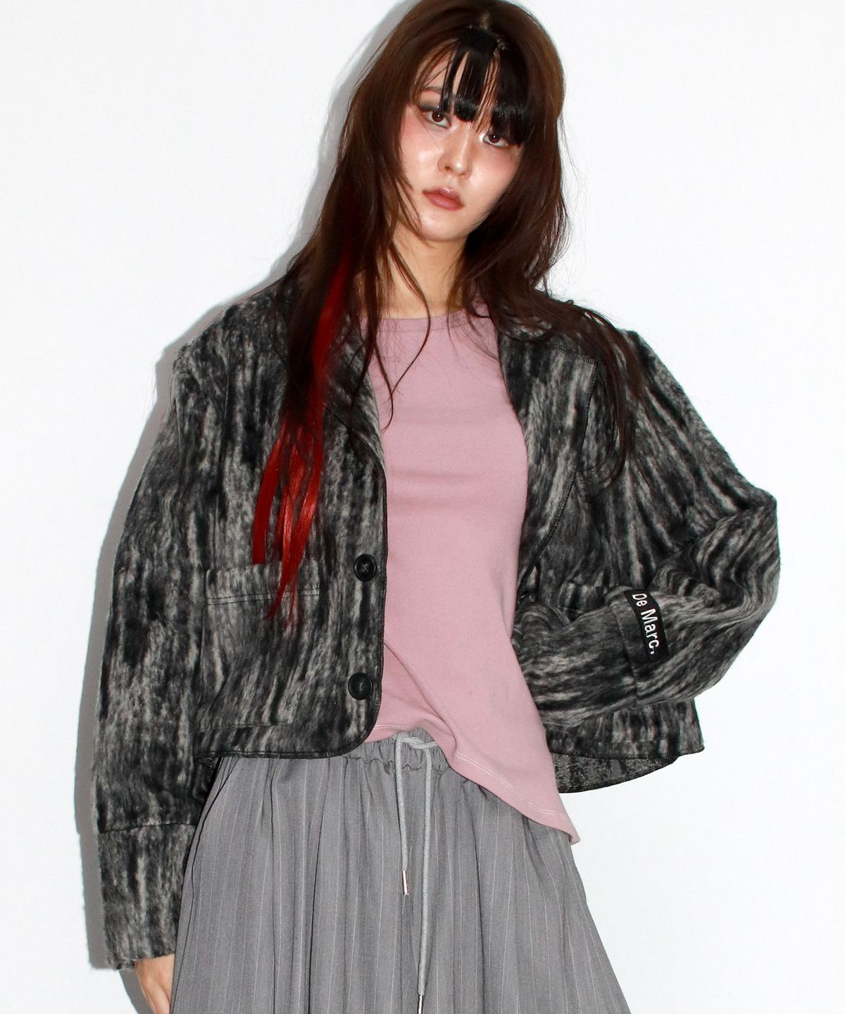 드마크(DEMARC) TAILORED MEDIUM CROP JACKET (OMBRE WOOL) -  Black