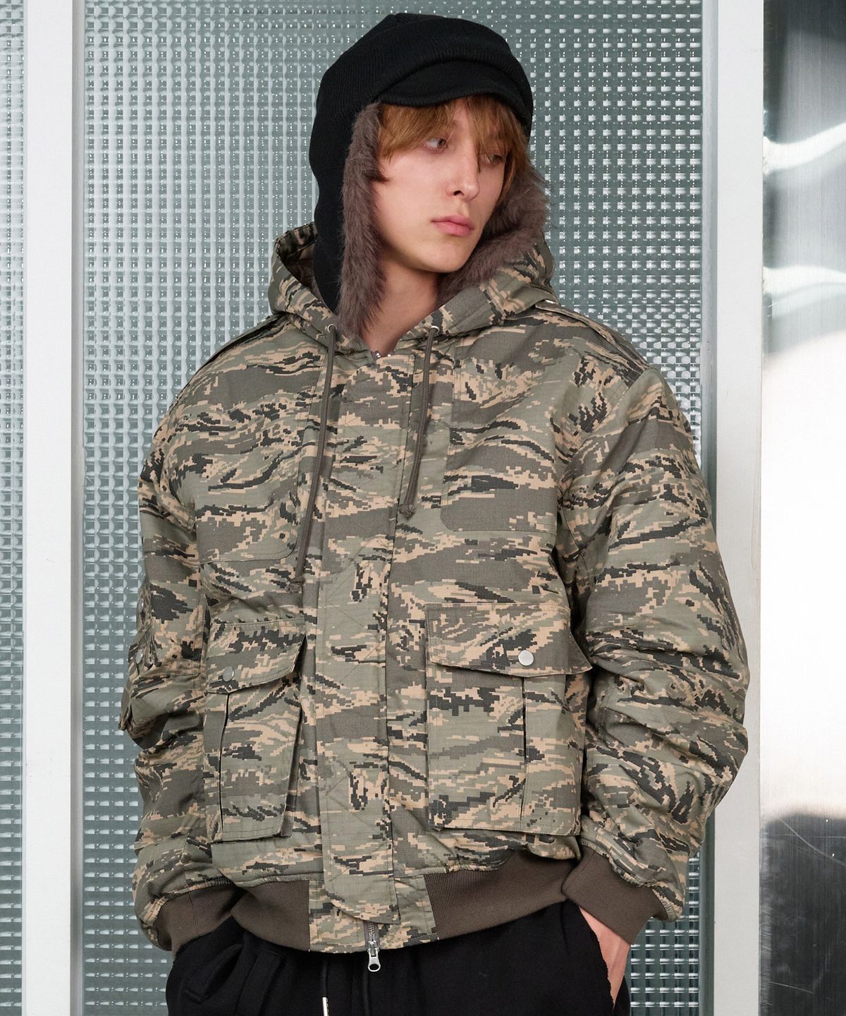 더바이닐하우스(THEVINYLHOUSE) MILITARY HOODED JACKET CAMO