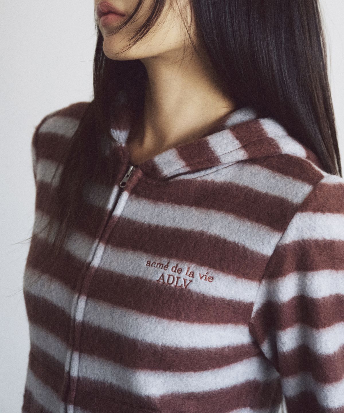 아크메드라비(ACME DE LA VIE) WOMAN MOHAIR HOODIE ZIP UP