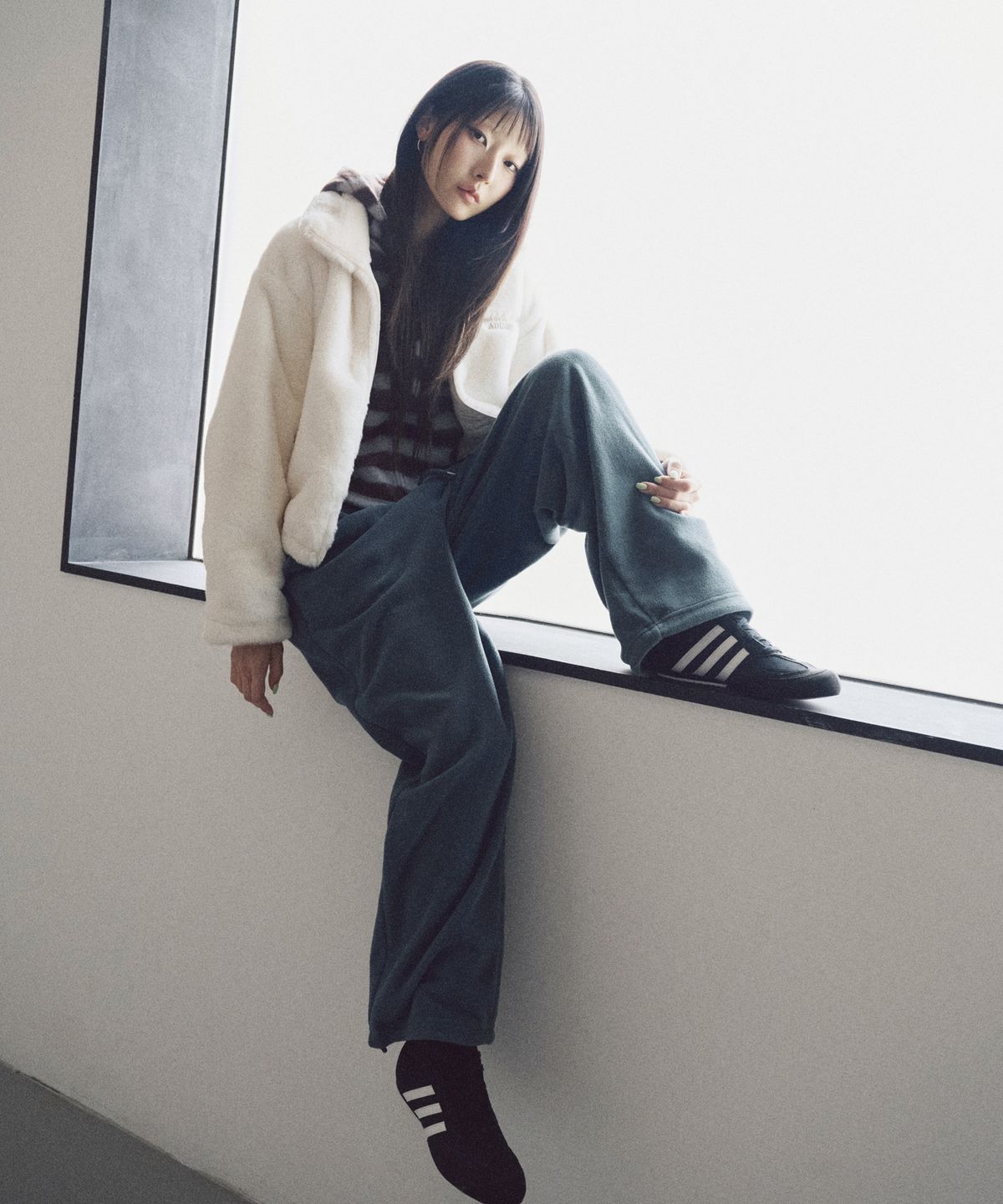 아크메드라비(ACME DE LA VIE) WOMAN FAKE FUR JACKET