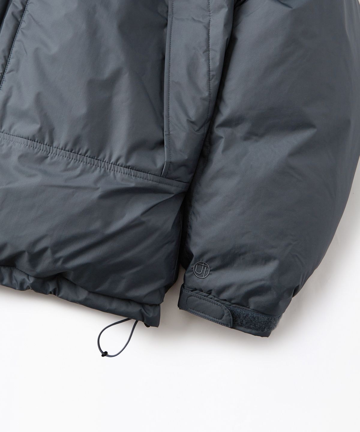아웃스탠딩(OUTSTANDING) TORAY LEVEL7 DOWN PARKA_ASH NAVY