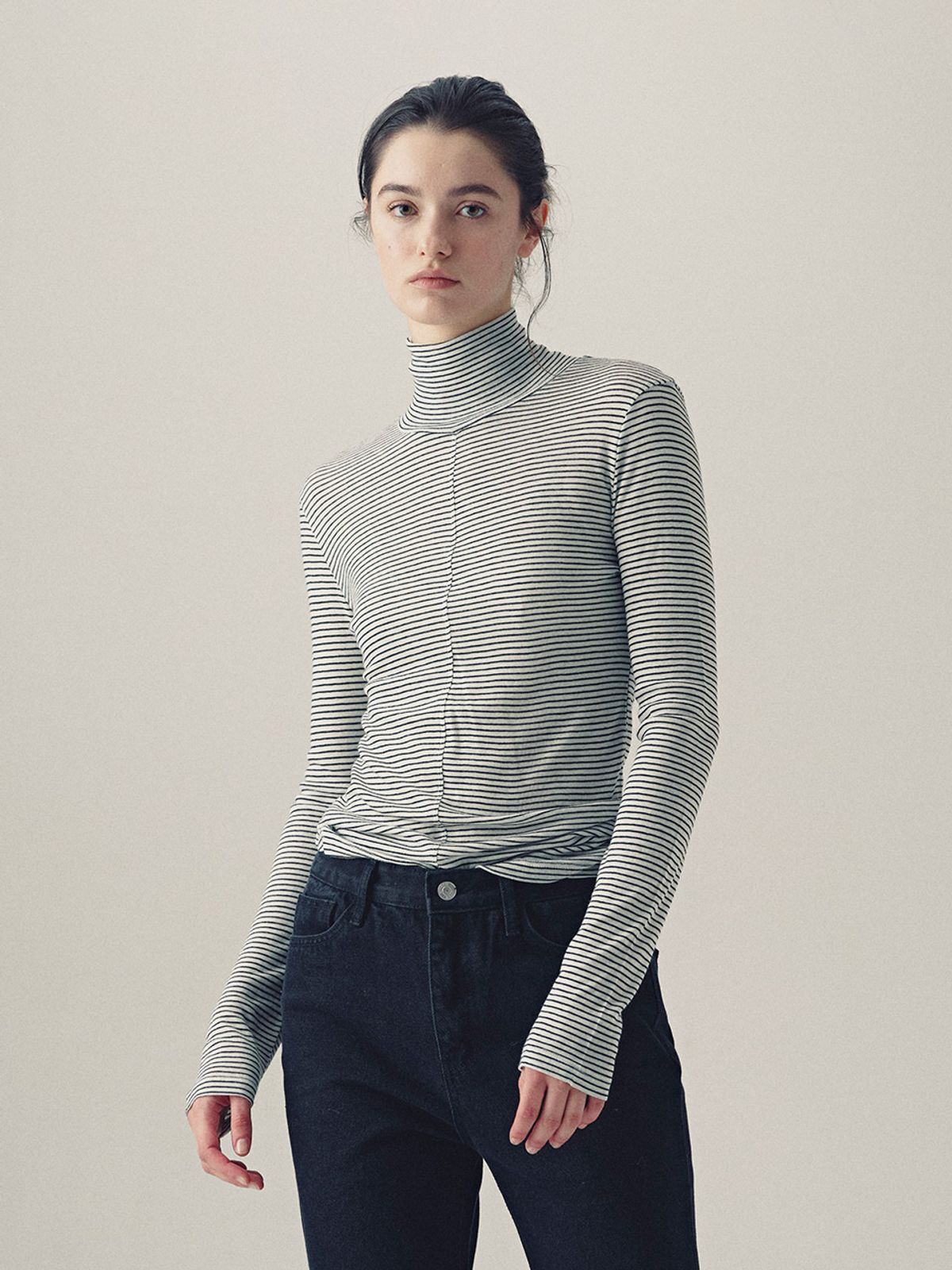 헌치(HUNCH) High-Neck Top (4color)
