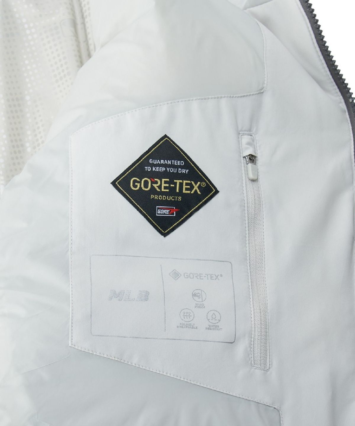 엠엘비(MLB) 고어텍스 2L 아웃포켓 구스 미드패딩 NY (Ptn.Cream)