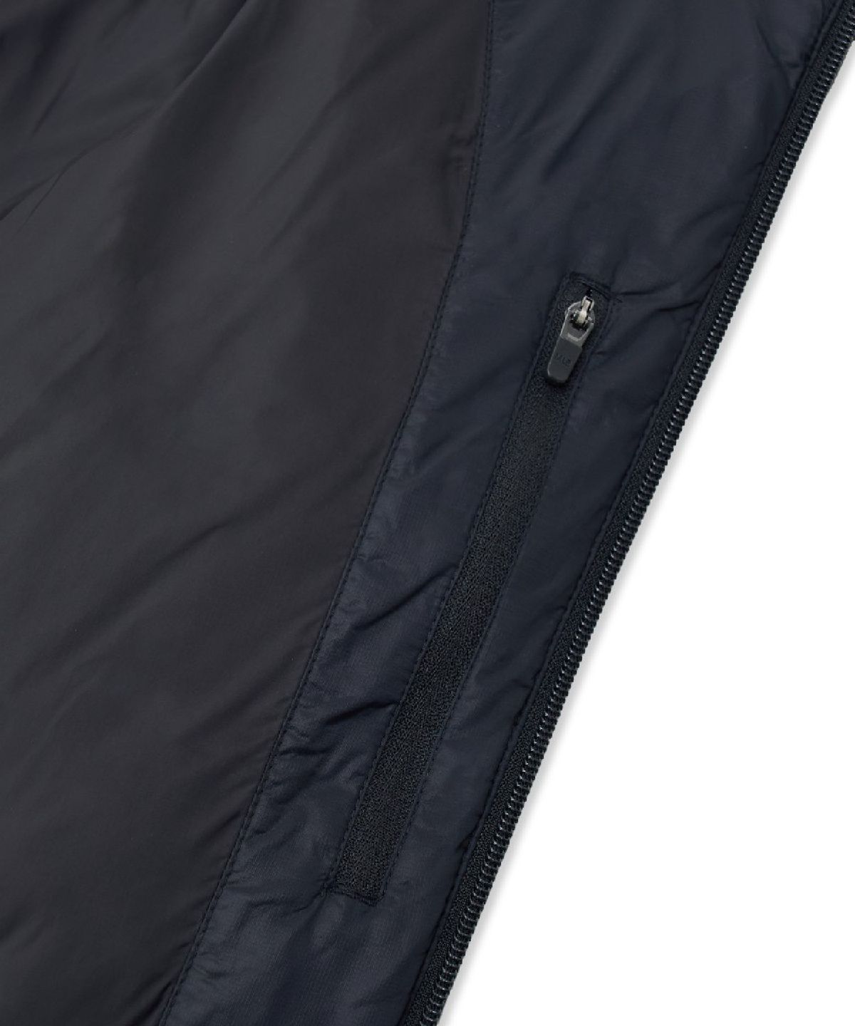 엠엘비(MLB) 여성 셔링 후드 크롭패딩 NY (Black)