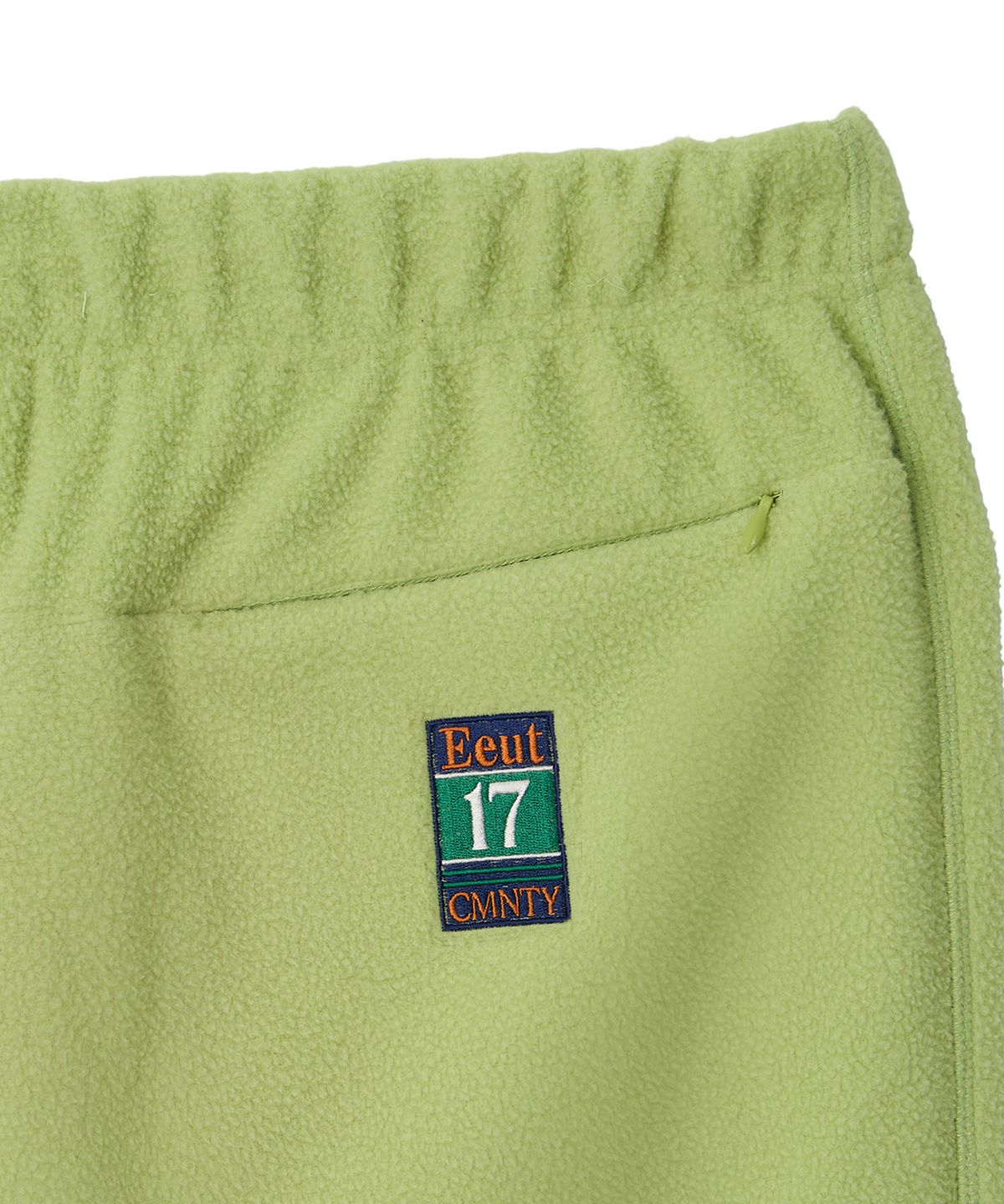 이우트(EEUT) 17 FLEECE PANTS / LIGHT GREEN