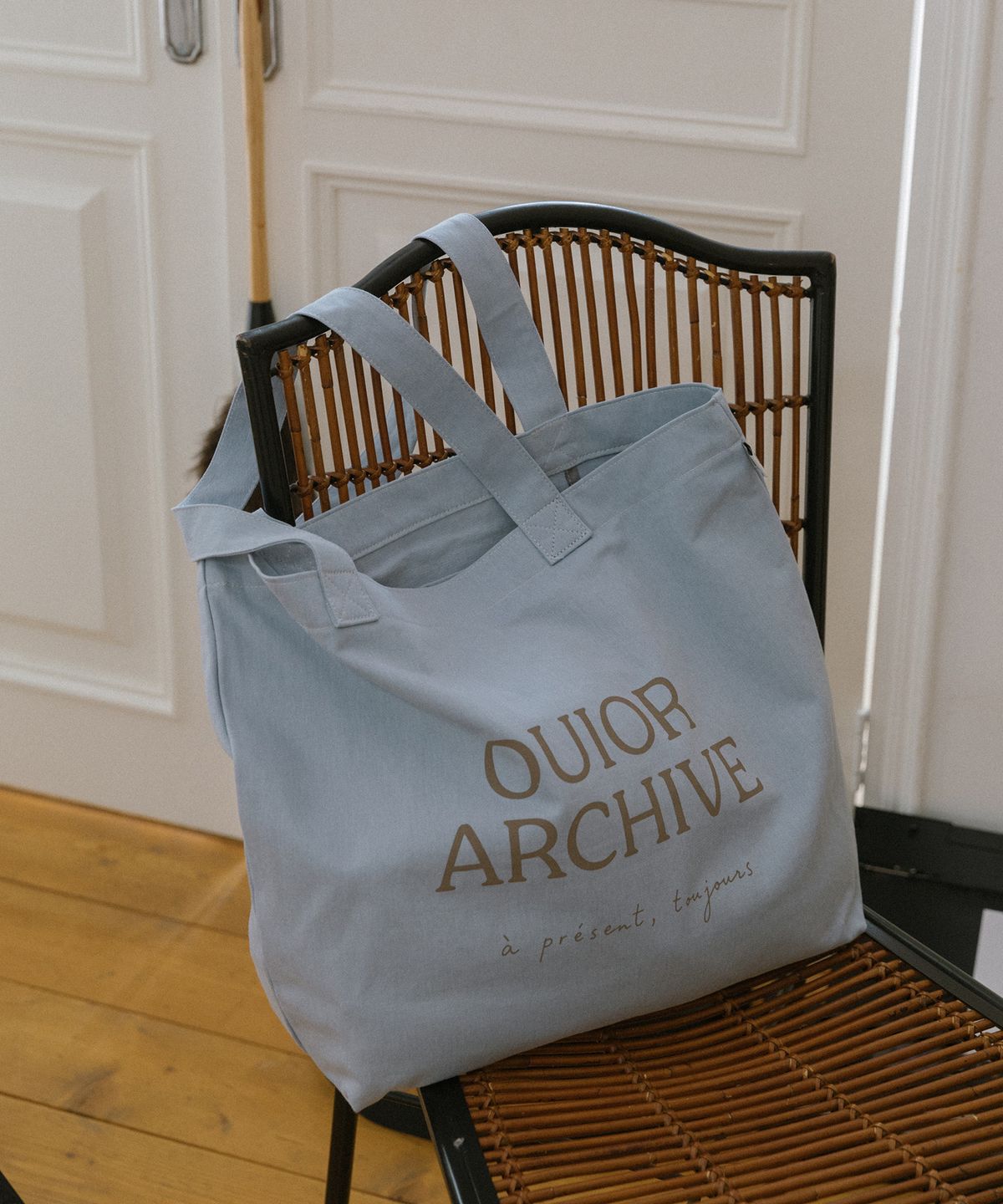 위올(OUIOR) ouior archive bag_blue
