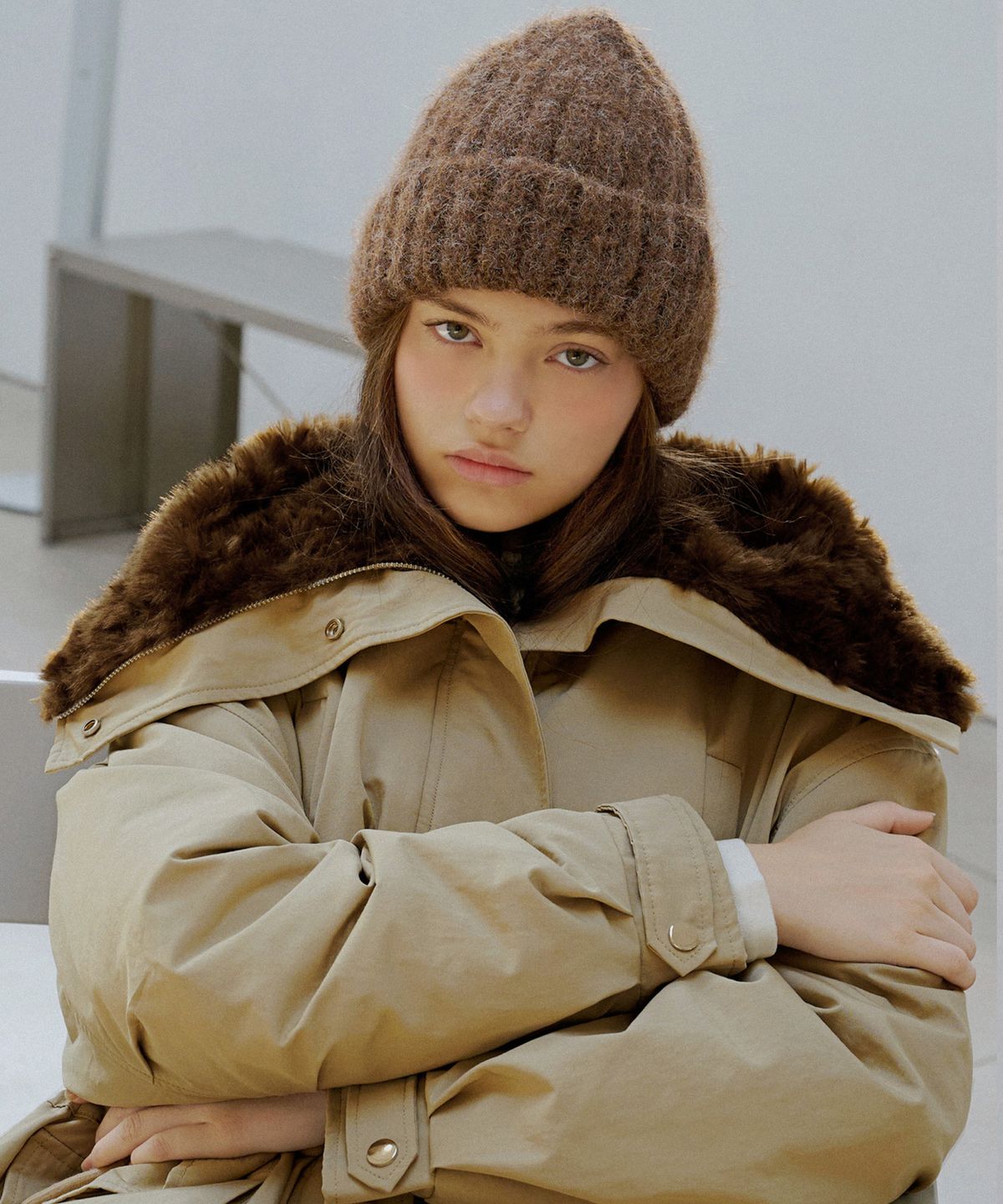 슬로우롤리(SLOWLOLLI) Fur collar field padding jumper_2 Colors