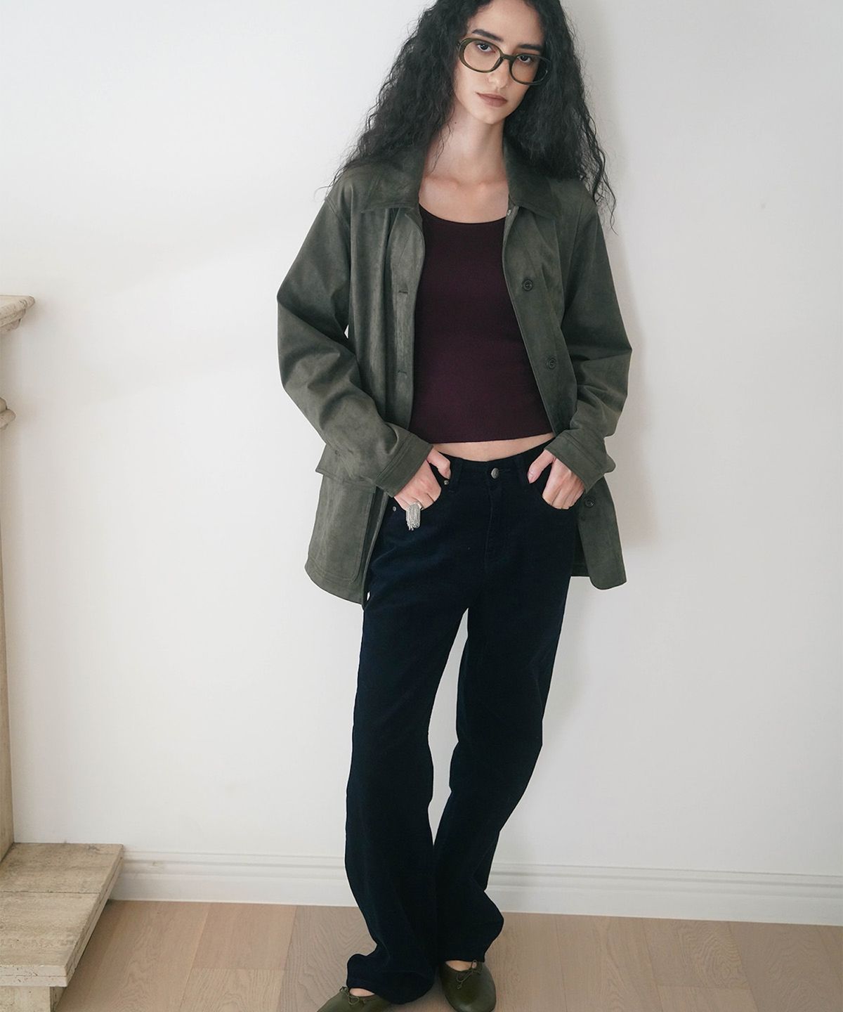 히어리(HEEARI) 다이애나 클래식 스웨이드 자켓_올리브