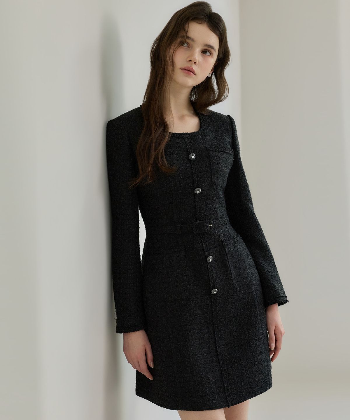 쥴리앤칼라(JULIY&CALLA) 26FW 칼라150 도멘 벨라 트위드 원피스 블랙