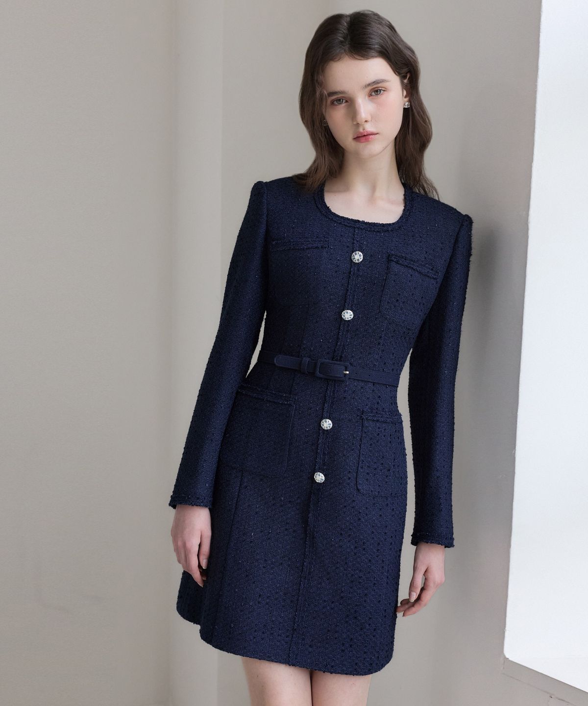 쥴리앤칼라(JULIY&CALLA) 26FW 칼라150 도멘 벨라 트위드 원피스 네이비