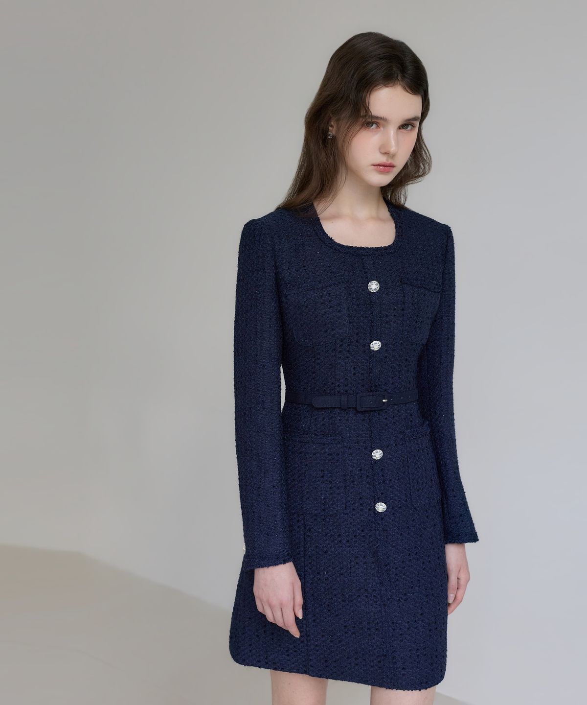 쥴리앤칼라(JULIY&CALLA) 26FW 칼라150 도멘 벨라 트위드 원피스 네이비