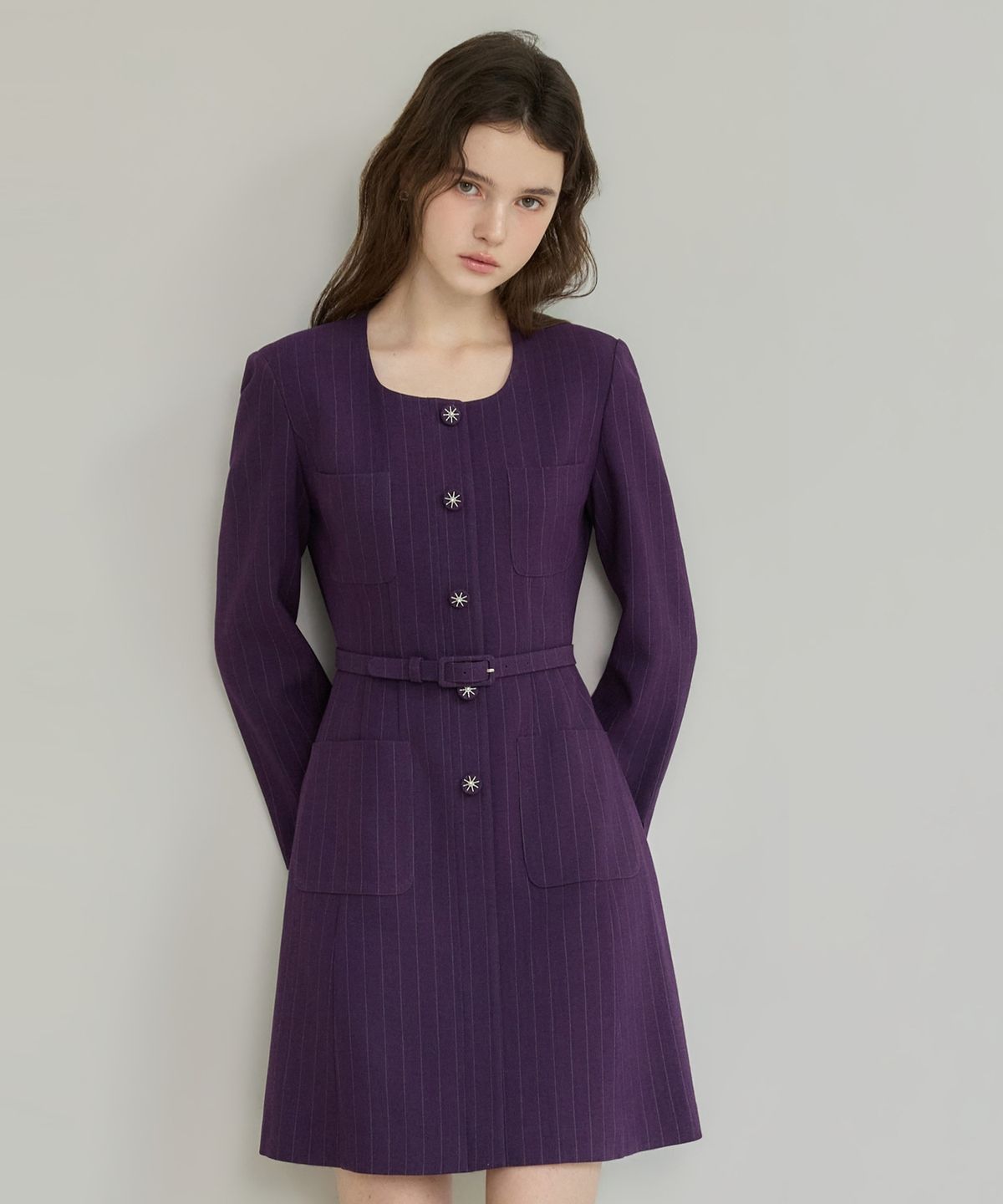 쥴리앤칼라(JULIY&CALLA) 26FW 칼라158 도멘 조엘라 스트라이프 원피스 퍼플